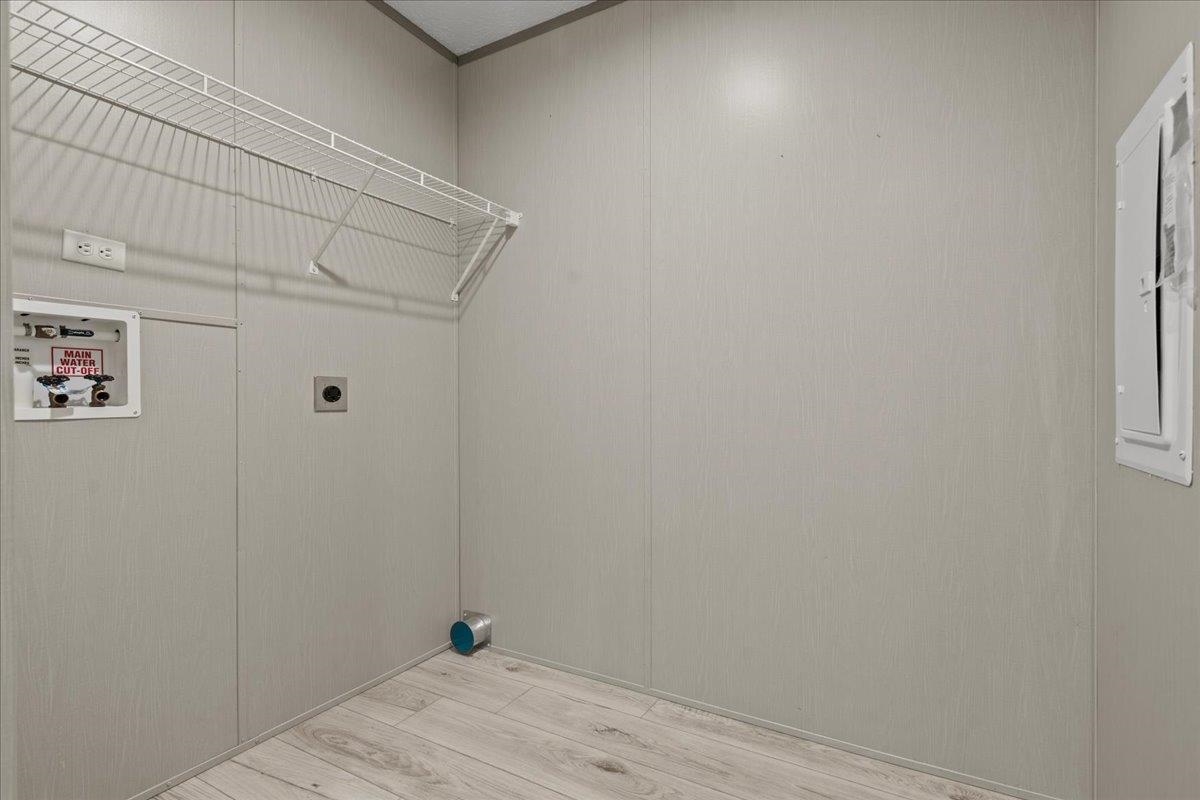 10163 Hardwick Rd. Property Photo 39