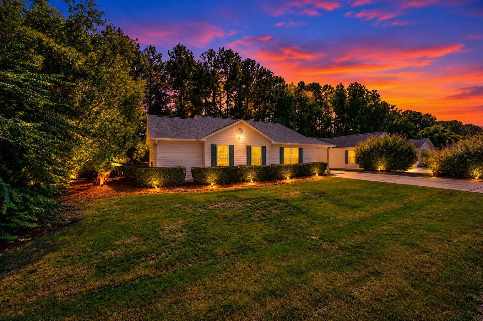 610 Tarrant St. Property Photo 4