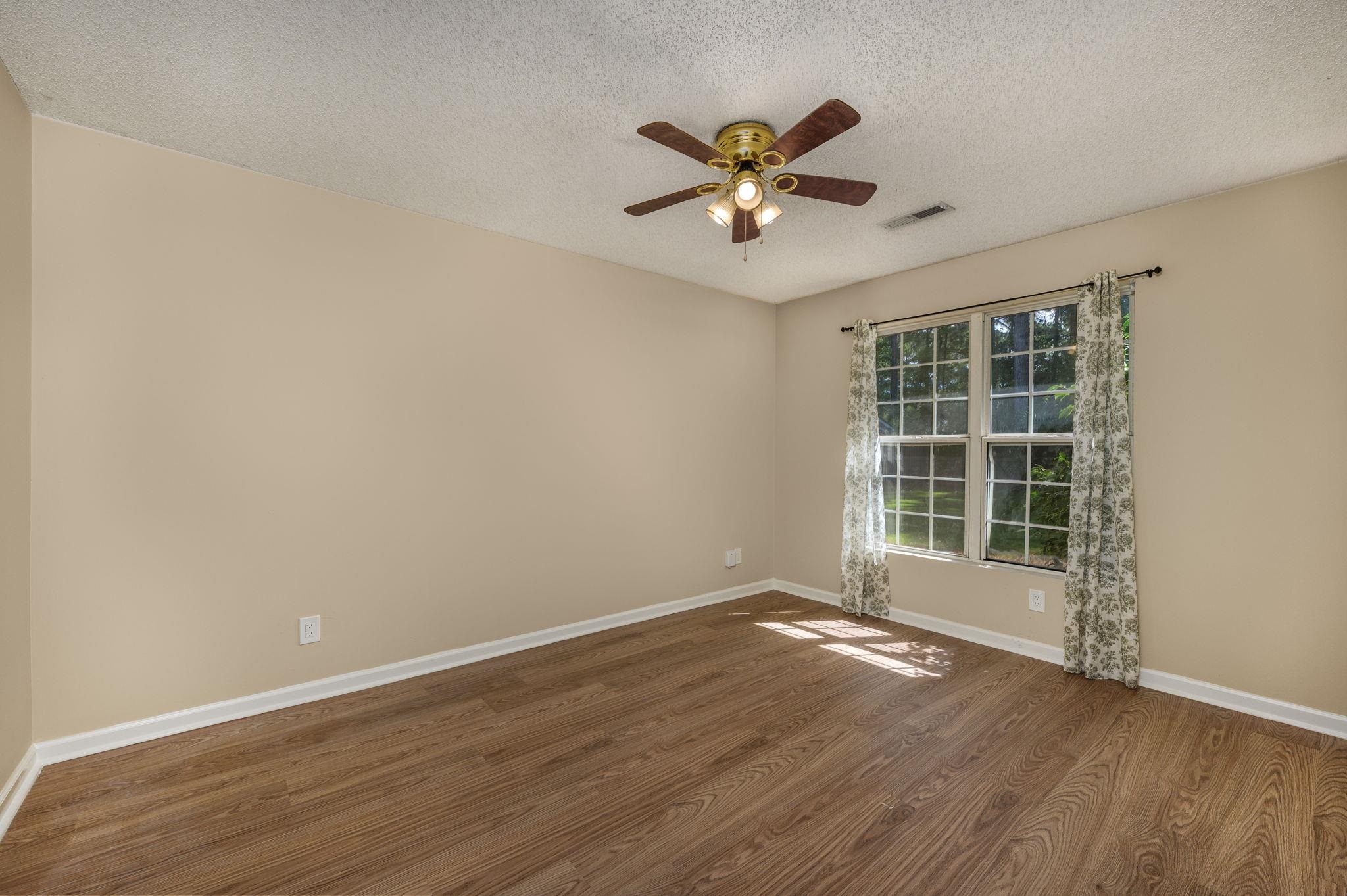 610 Tarrant St. Property Photo 19