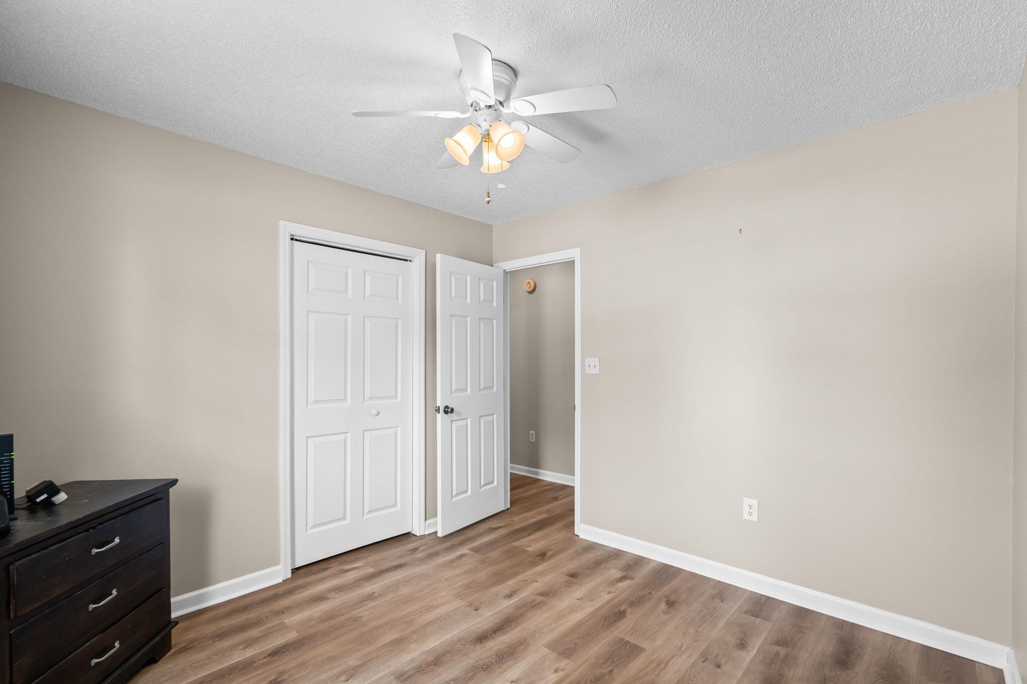 2125 Wedgewood Dr. Property Photo 25