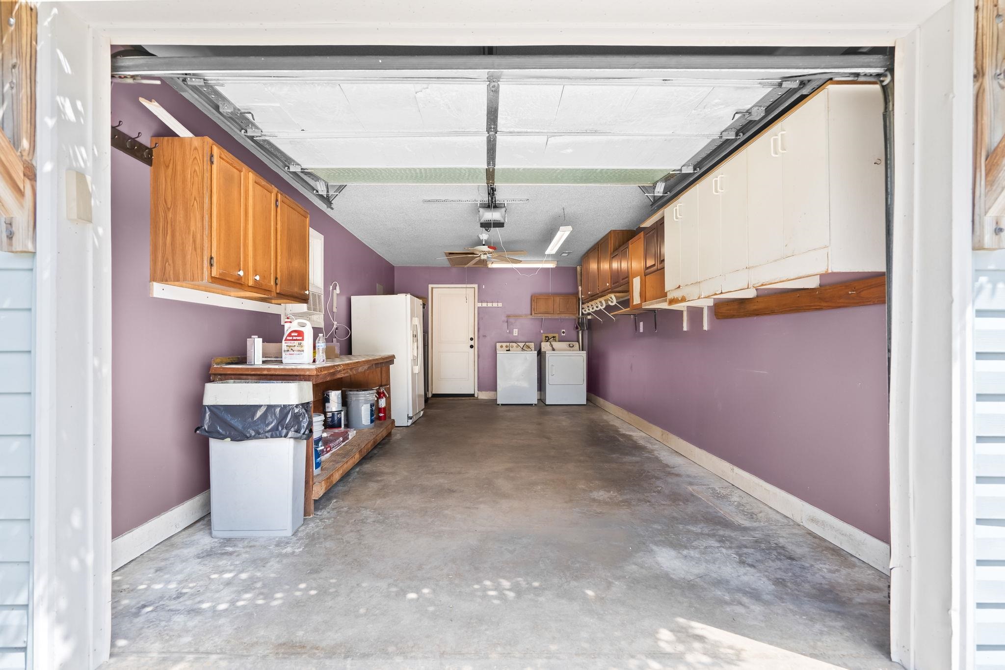 2125 Wedgewood Dr. Property Photo 30