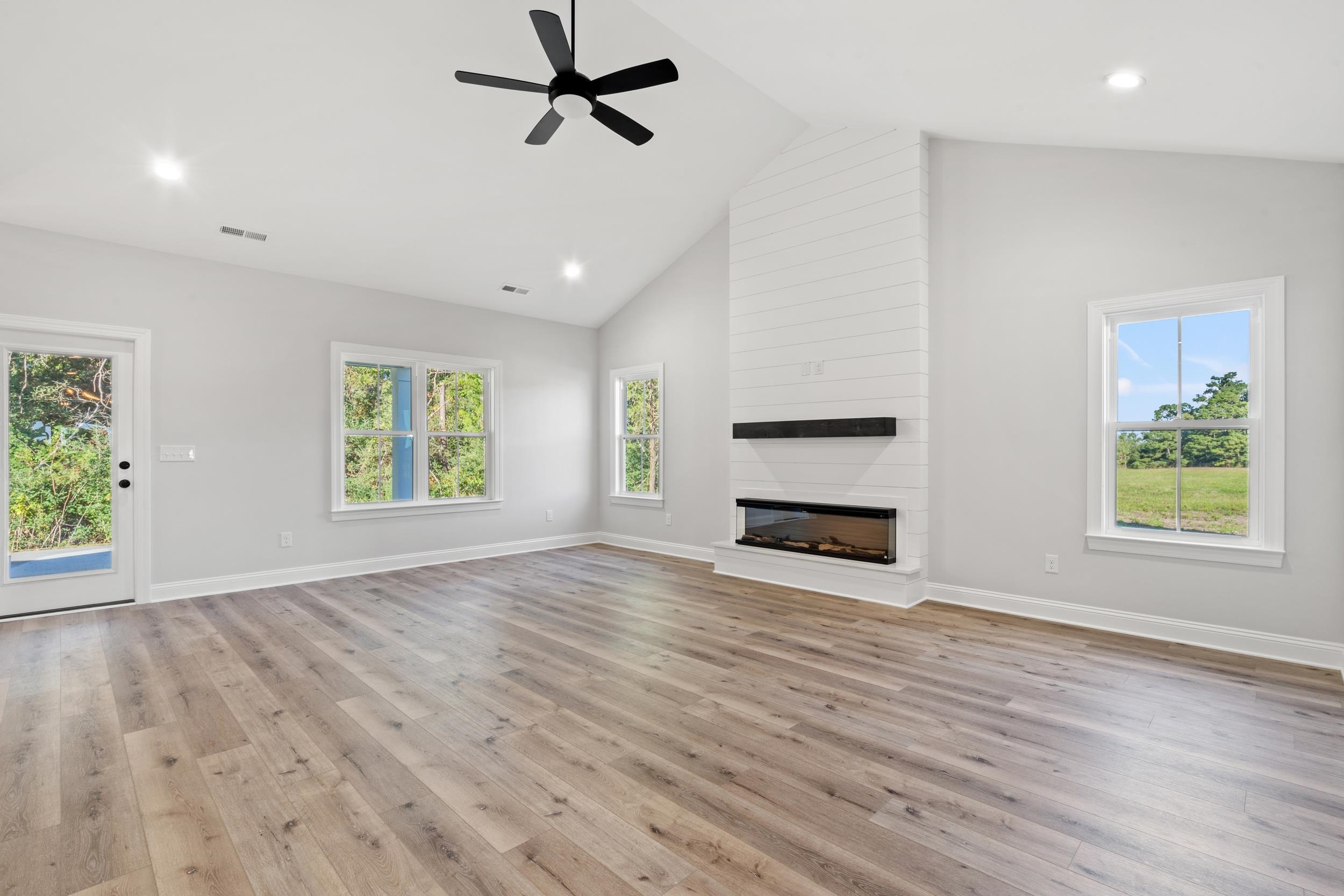 1210 Brackish Bay Rd Property Photo 2