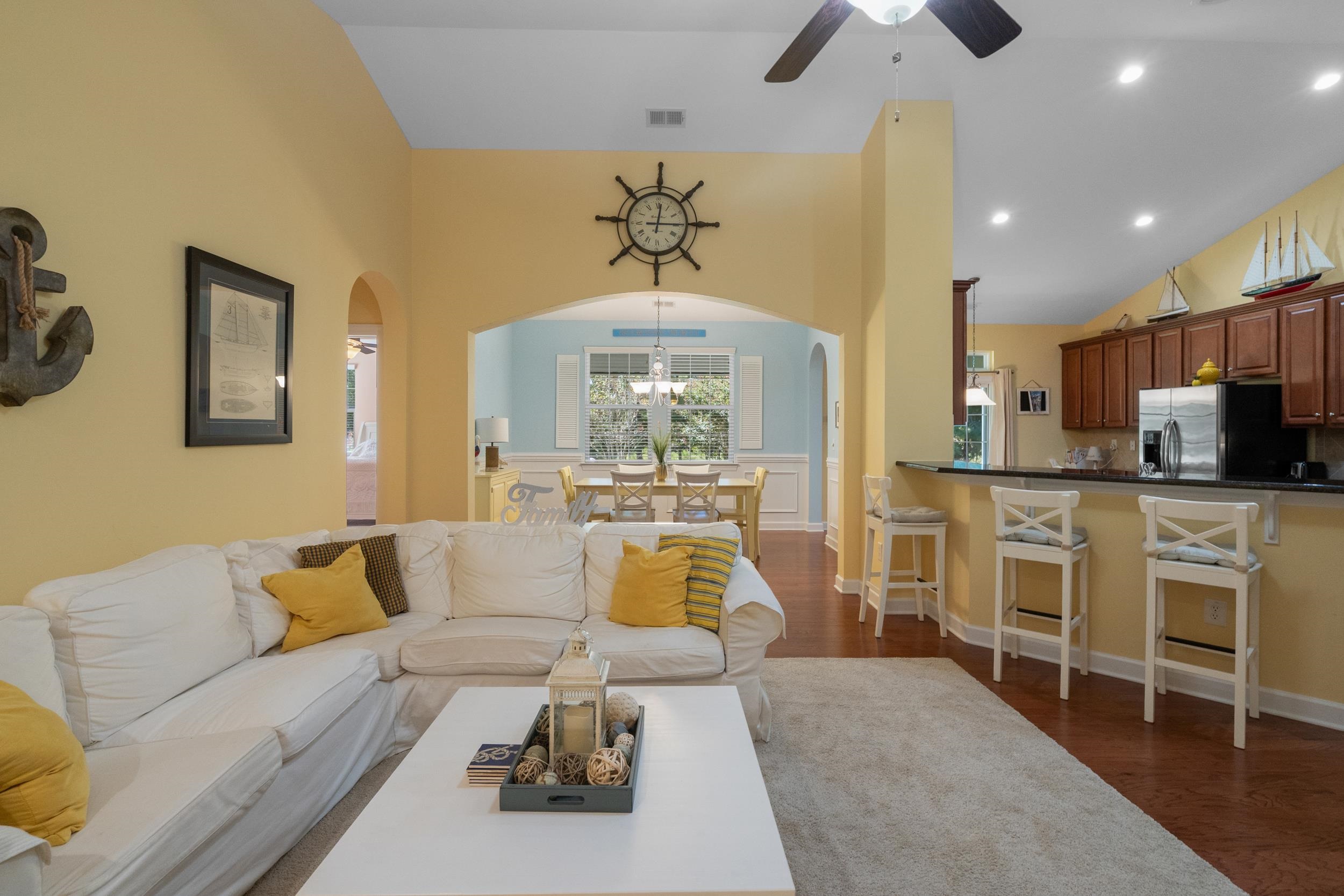 1417 Thames Ct. Property Photo 9