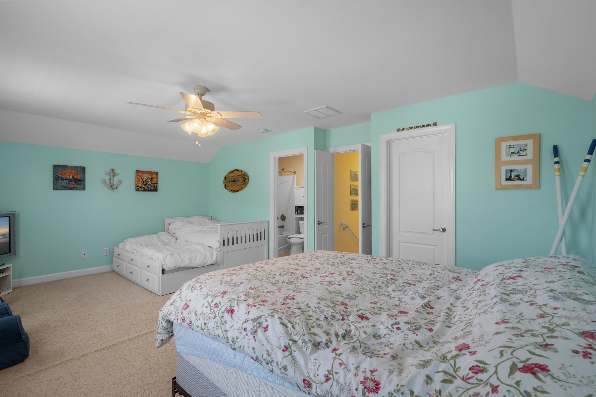 1417 Thames Ct. Property Photo 27
