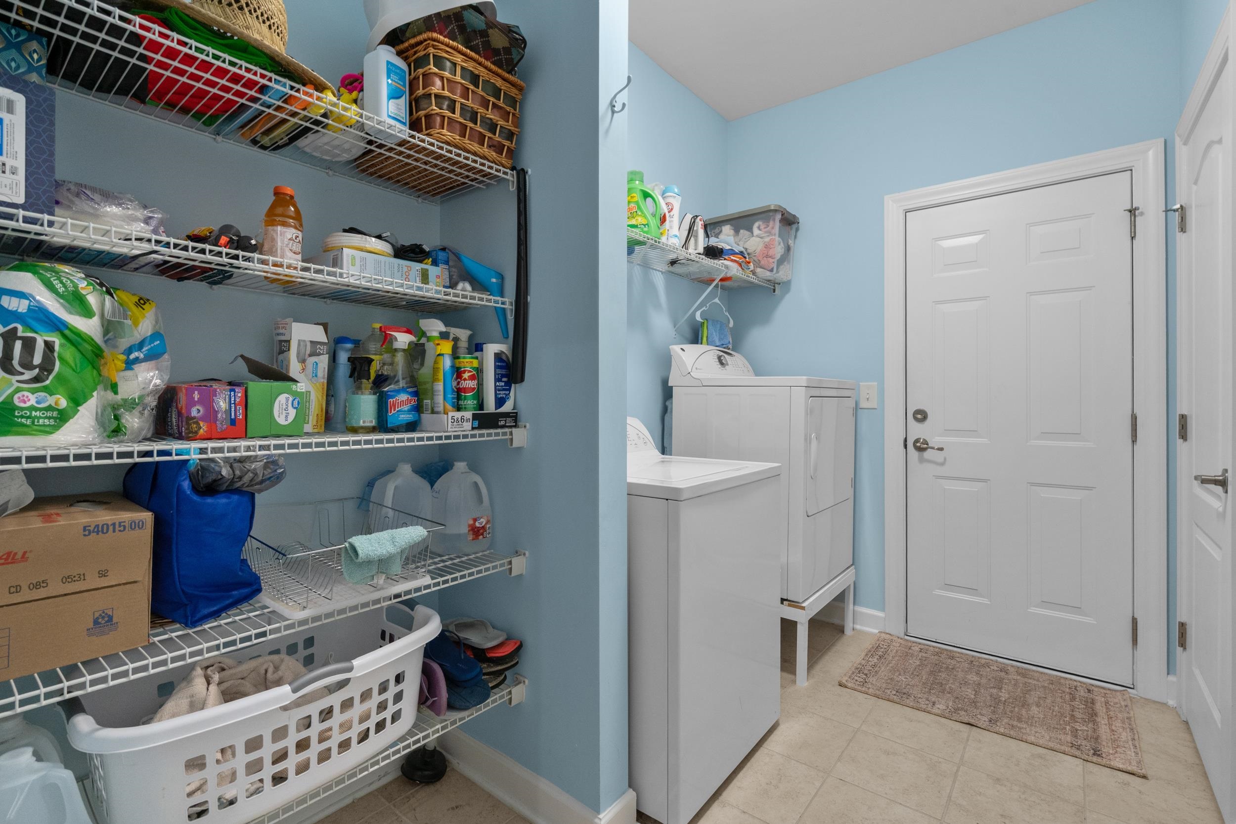 1417 Thames Ct. Property Photo 33