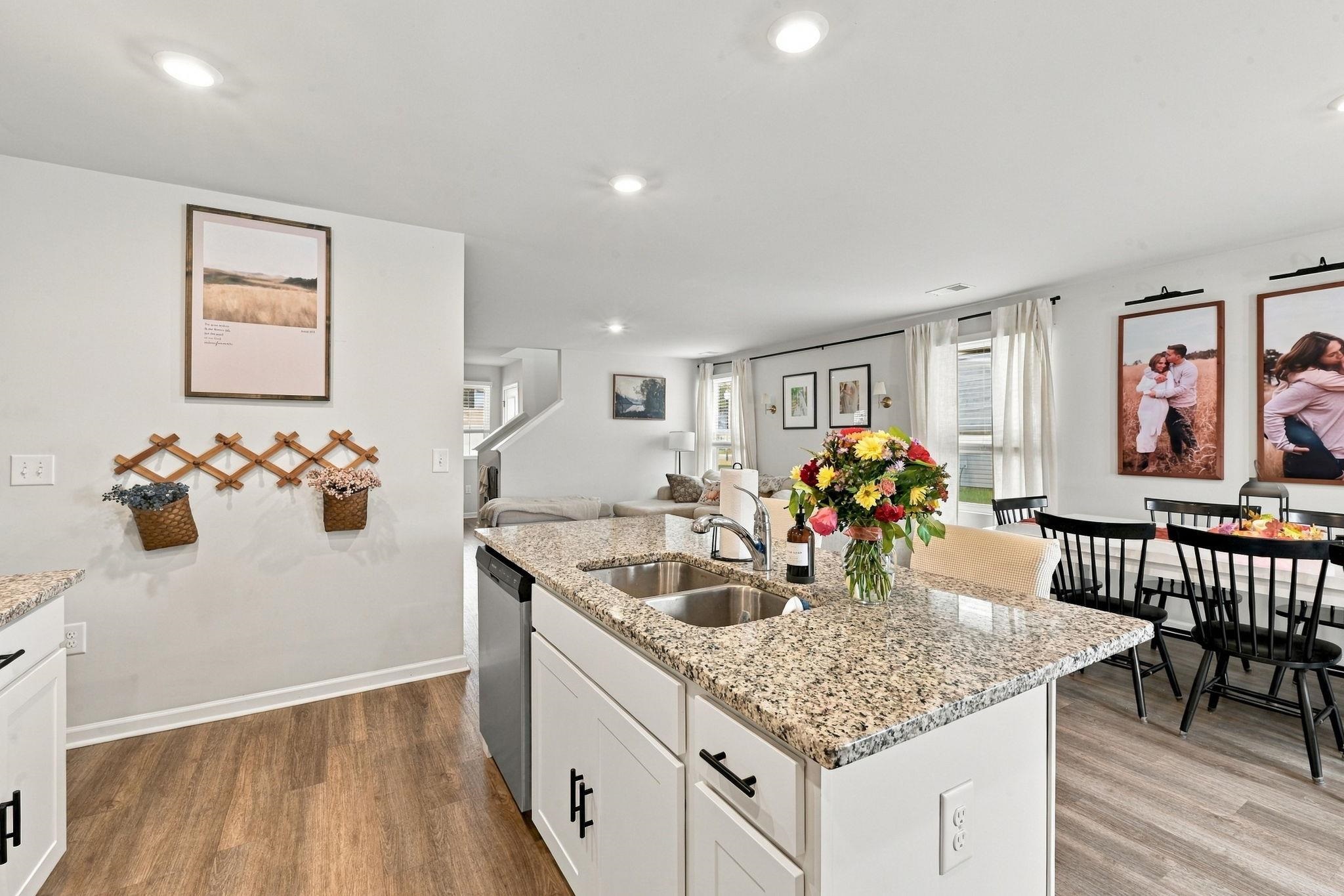 1068 Kinness Dr. Property Photo 11