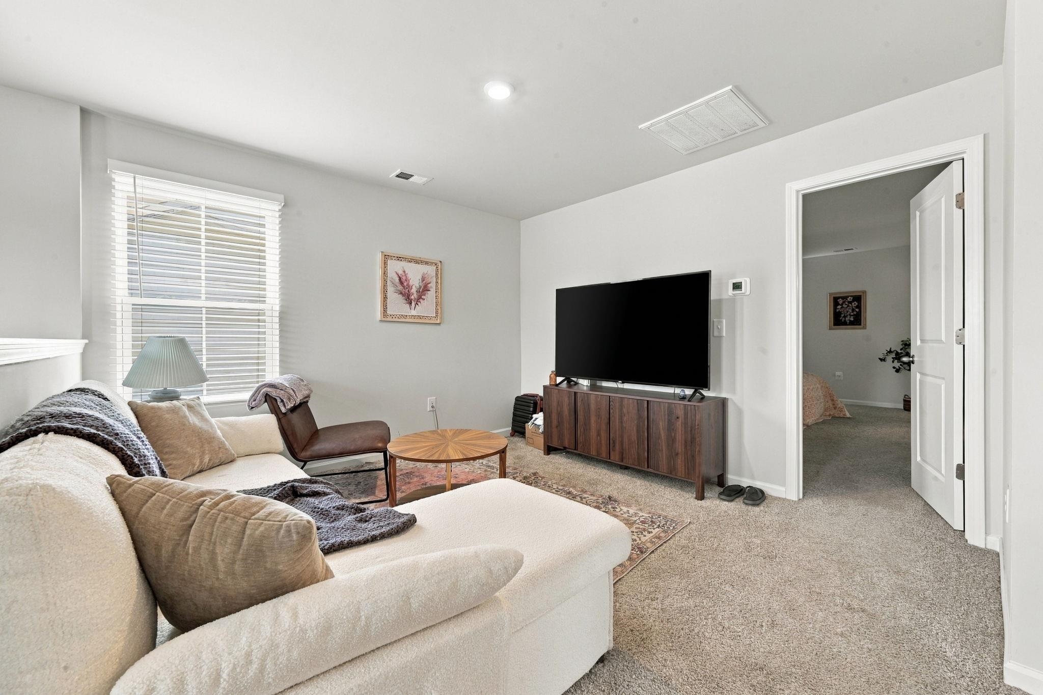 1068 Kinness Dr. Property Photo 15