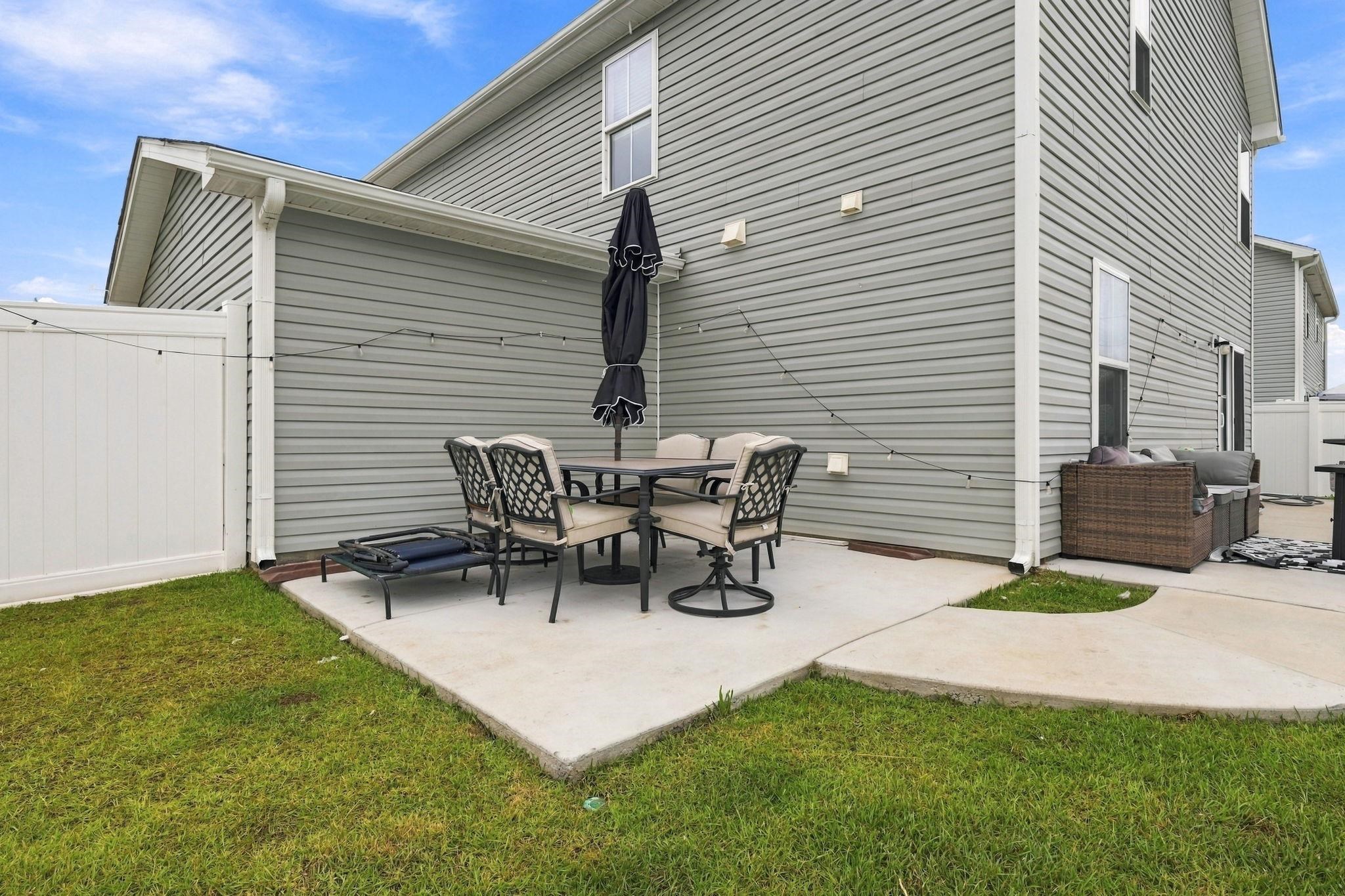 1068 Kinness Dr. Property Photo 29