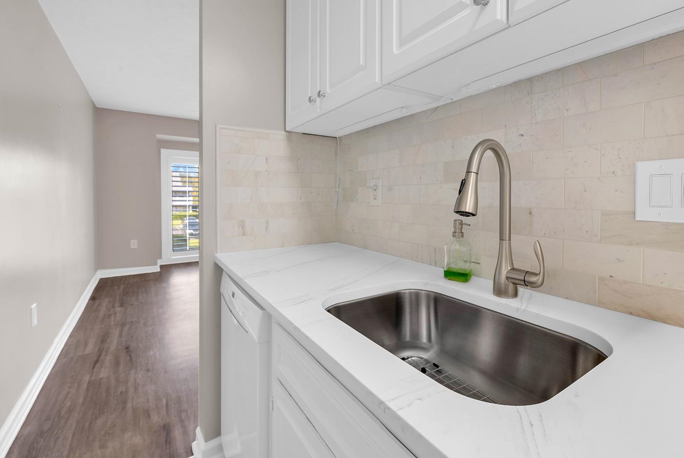 4719 Cobblestone Dr. Property Photo 6