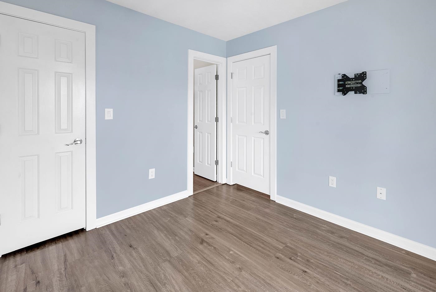 4719 Cobblestone Dr. Property Photo 17