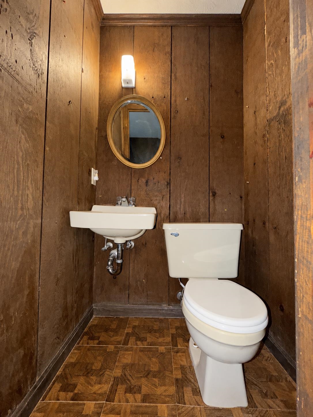 5722 Pickens Ave. Property Photo 16