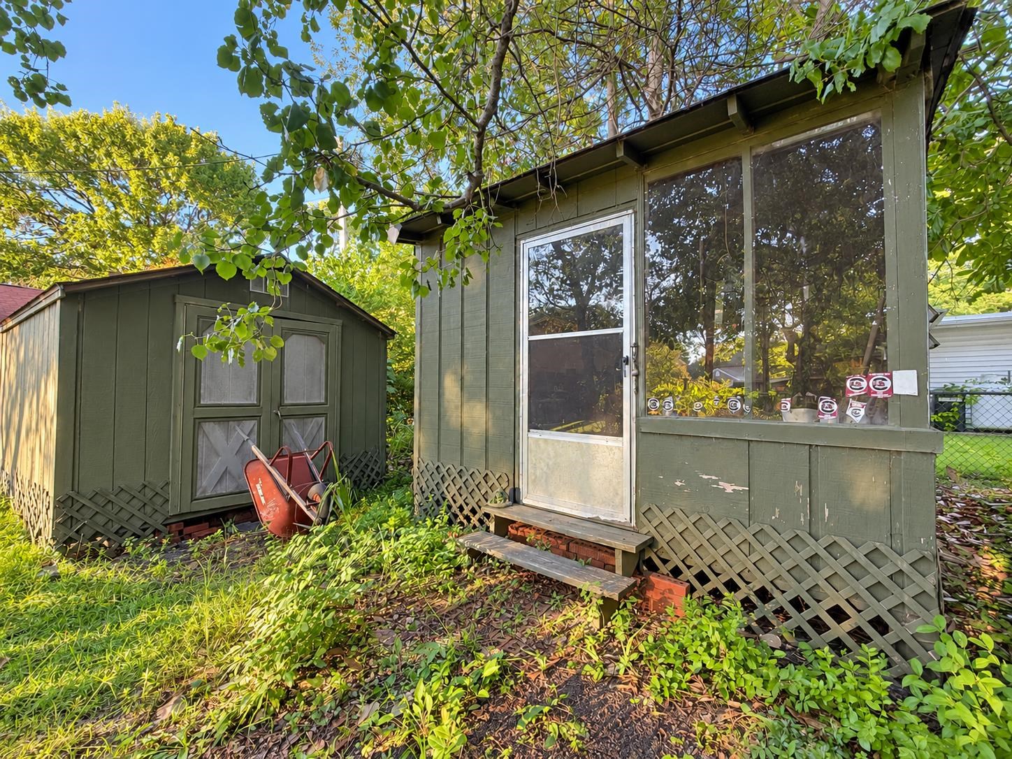 5722 Pickens Ave. Property Photo 34