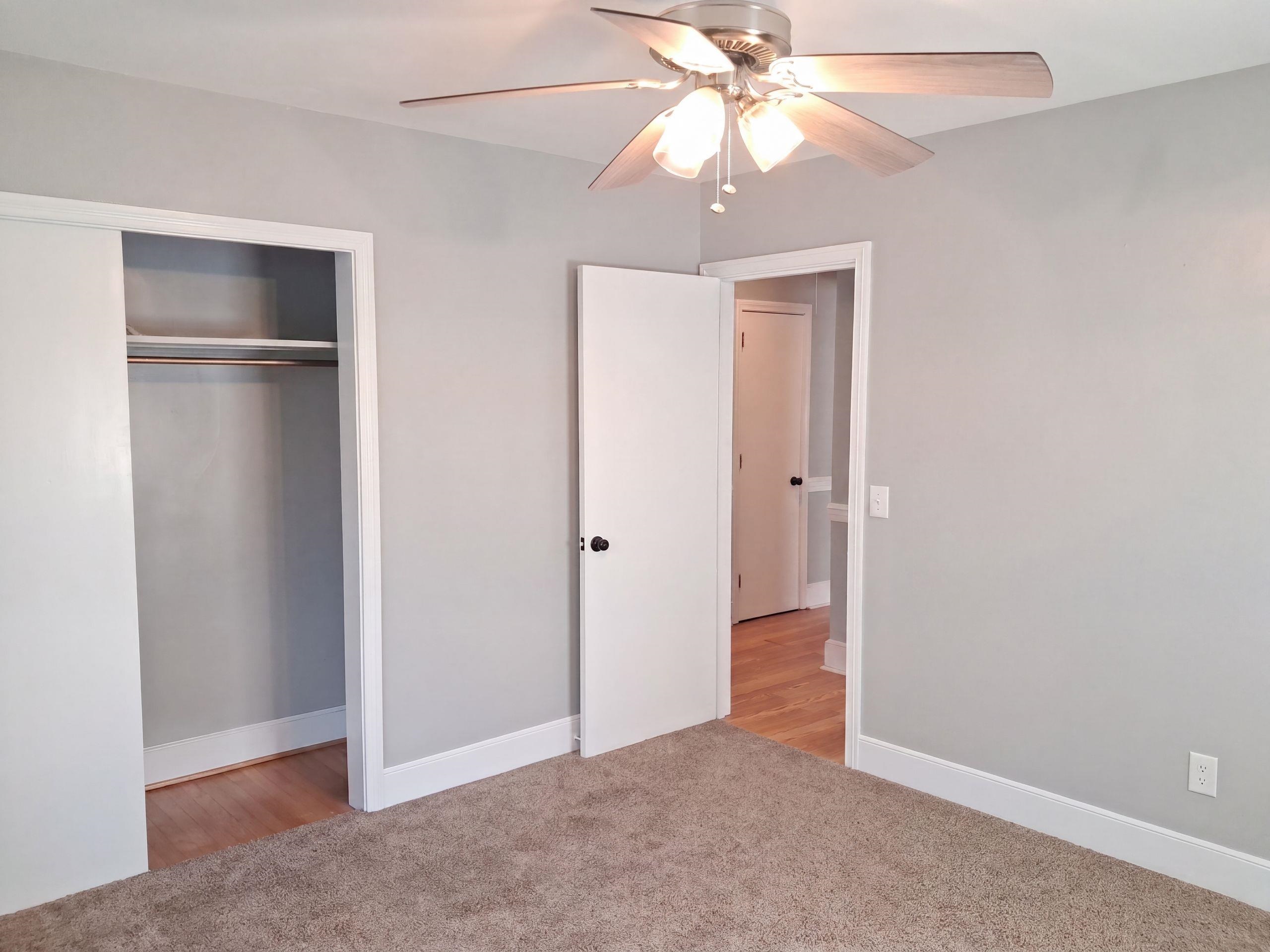 1321 E Washington St. Property Photo 4