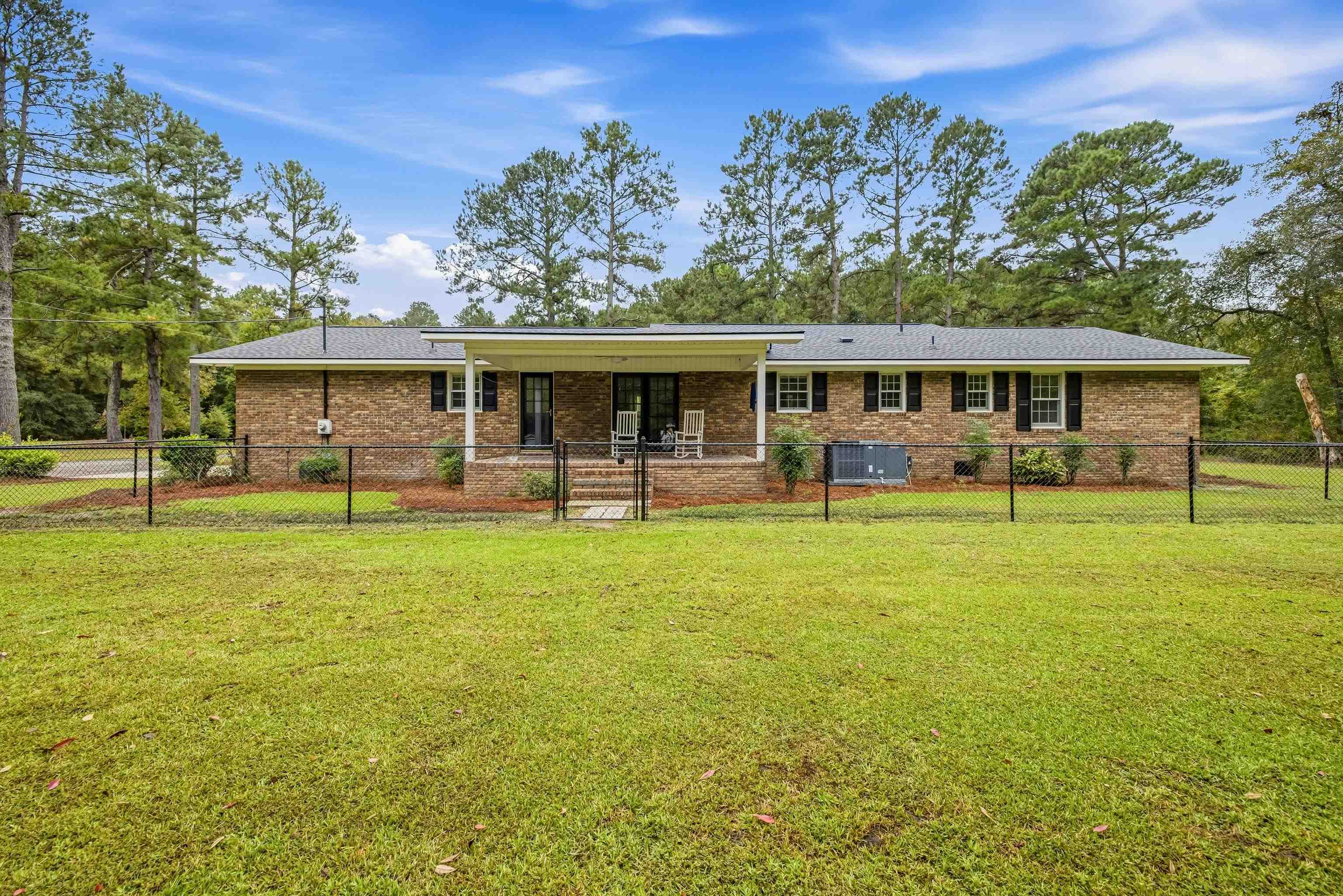 5315 U A Johnson Ln Property Photo 9