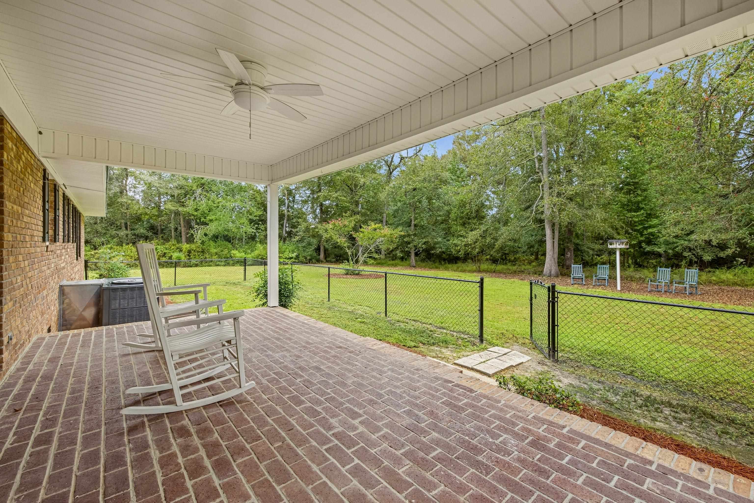 5315 U A Johnson Ln Property Photo 10