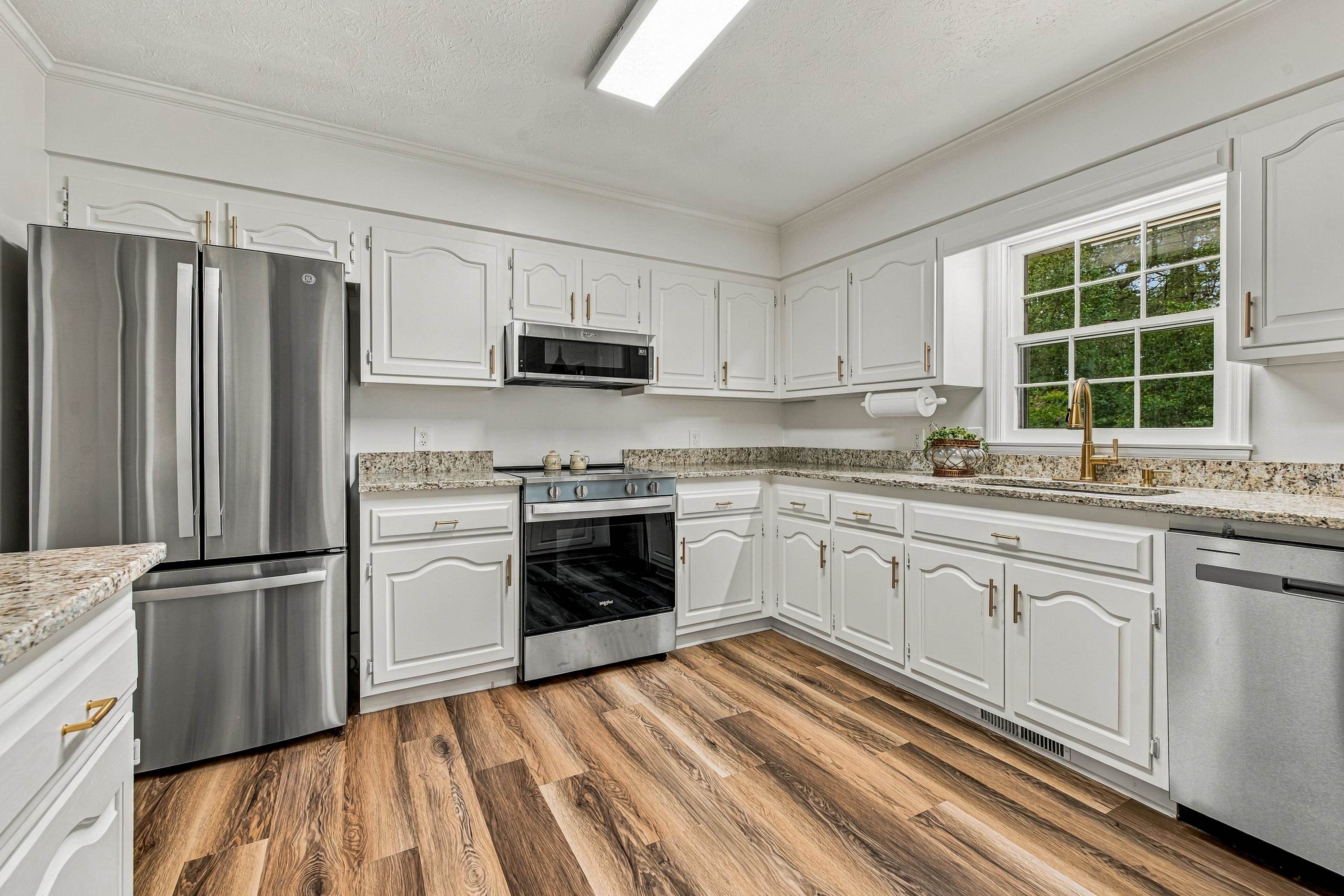 5315 U A Johnson Ln Property Photo 13