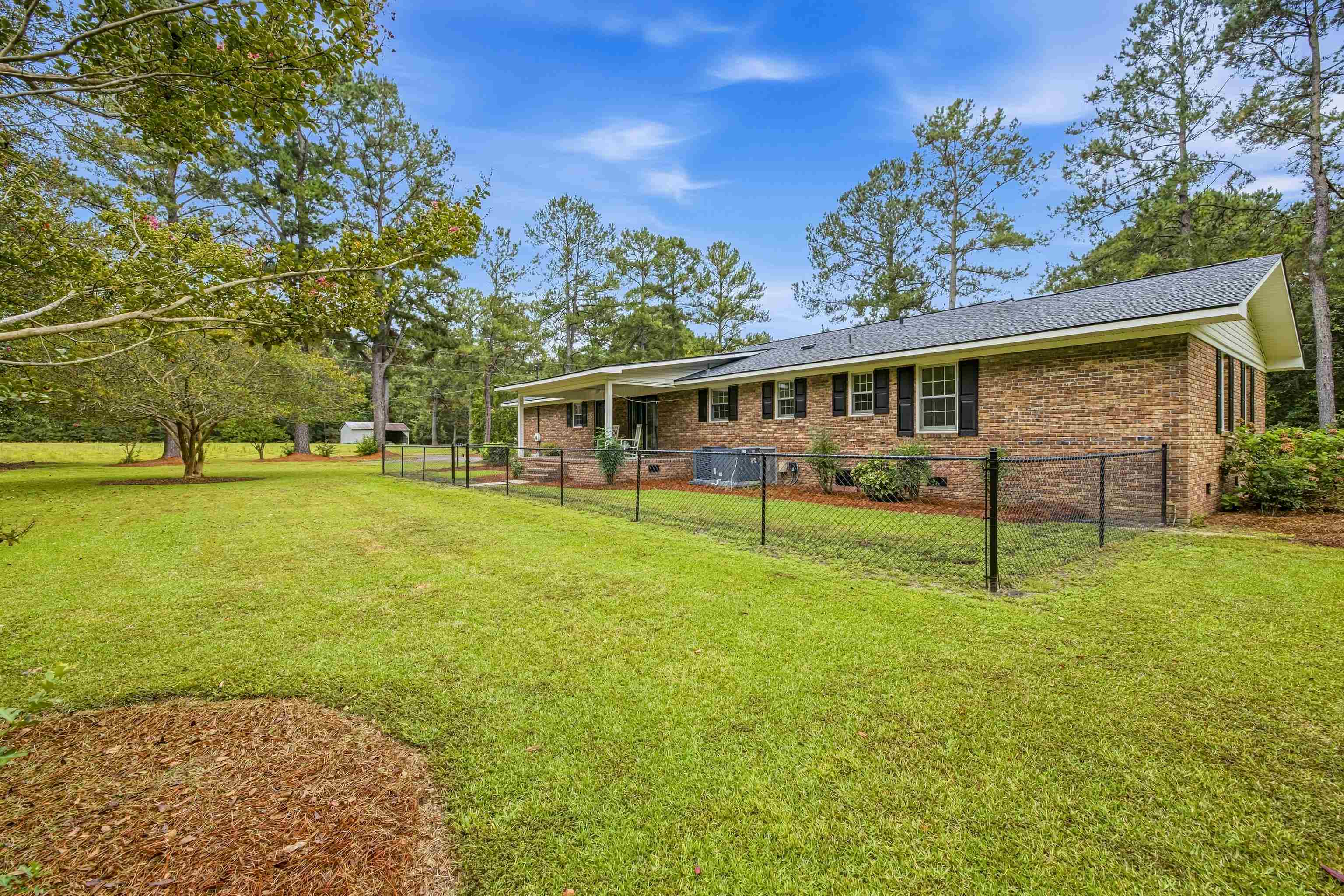 5315 U A Johnson Ln Property Photo 27