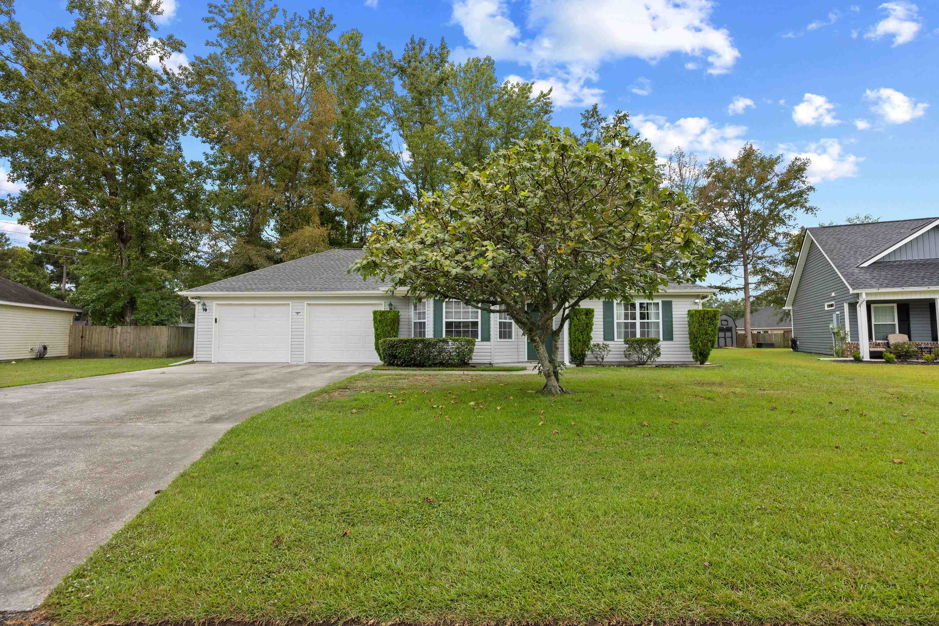 4210 Summitt Trail Property Photo 2