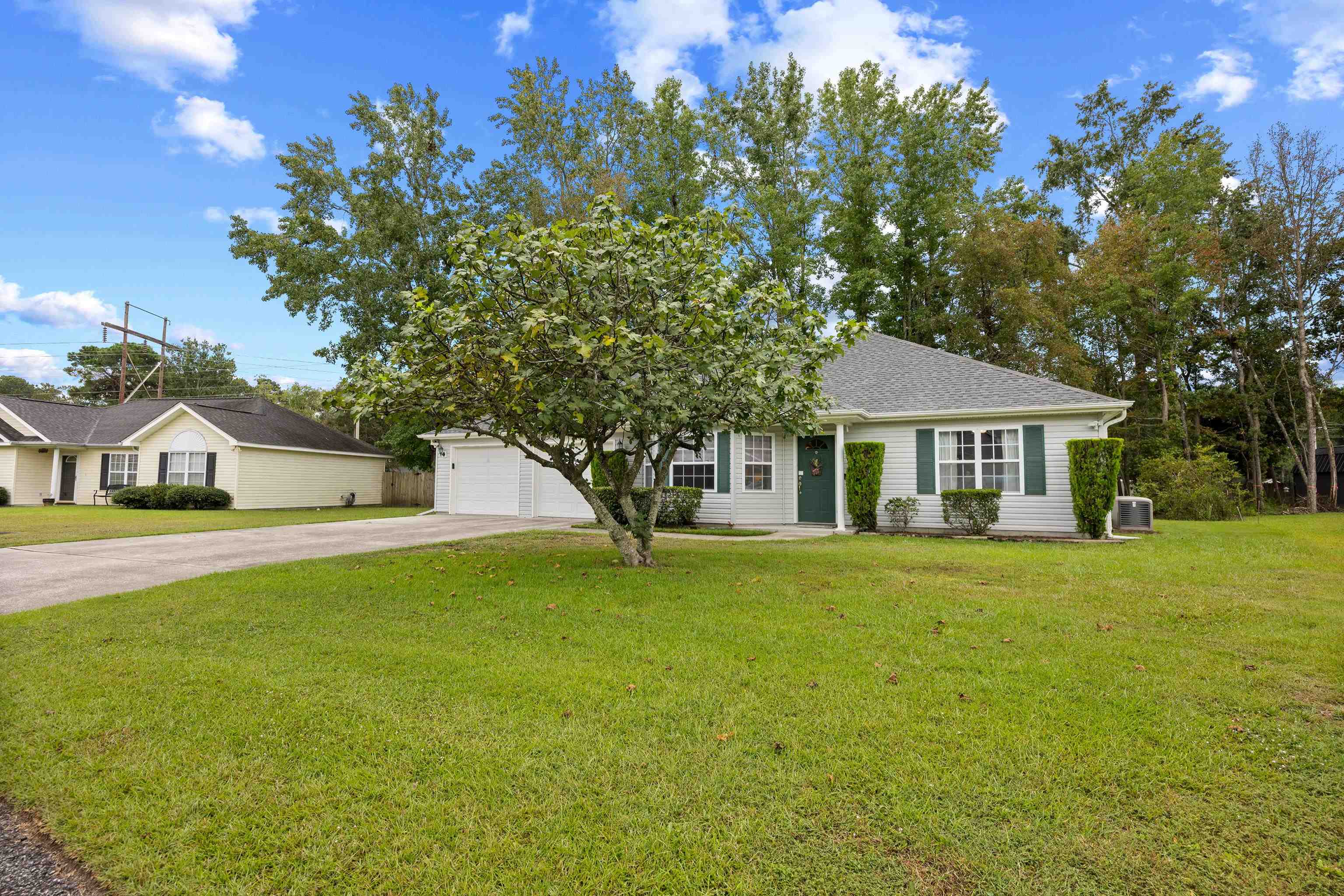 4210 Summitt Trail Property Photo 3
