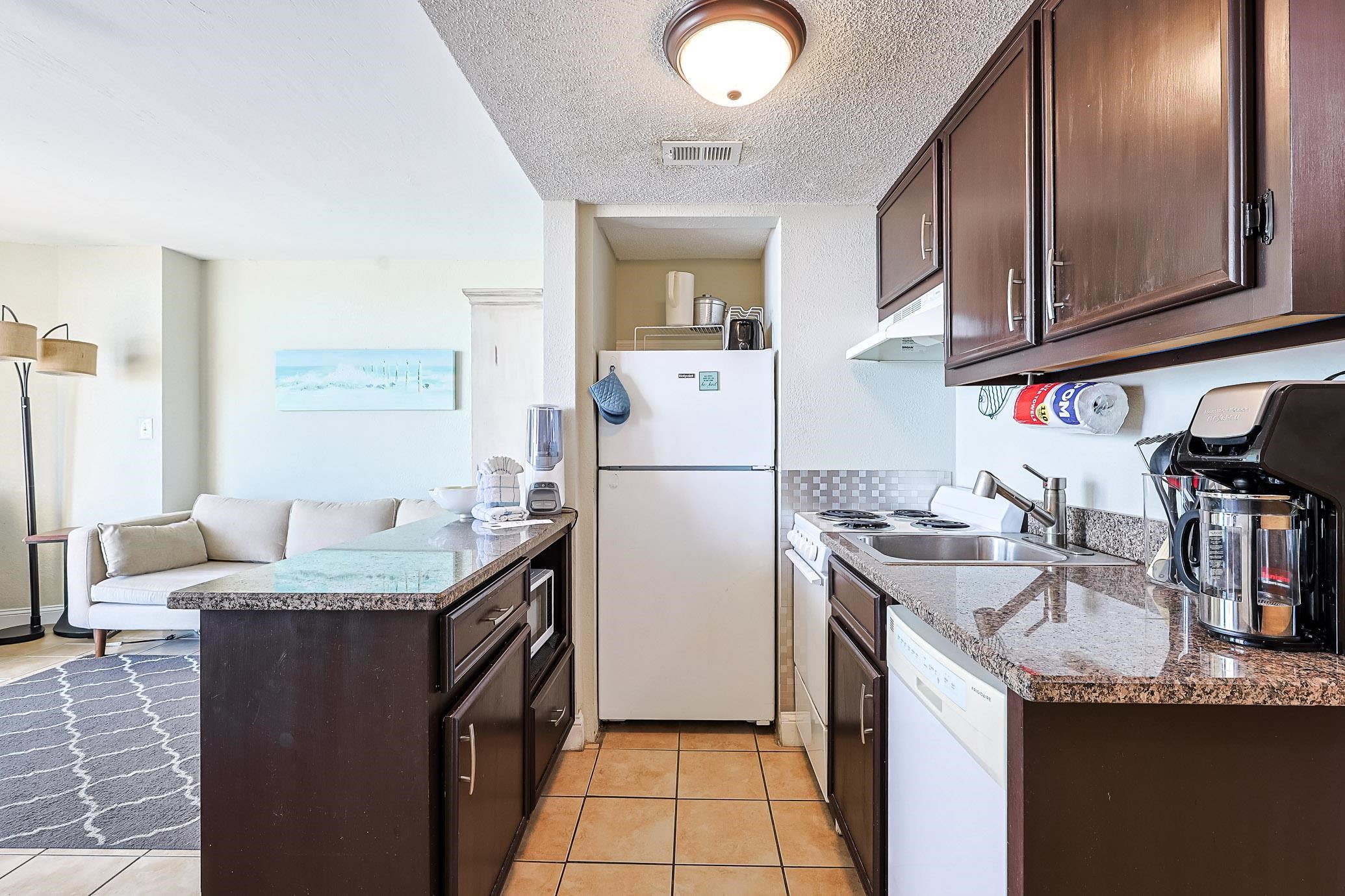 2310 N Ocean Blvd. Property Photo 8
