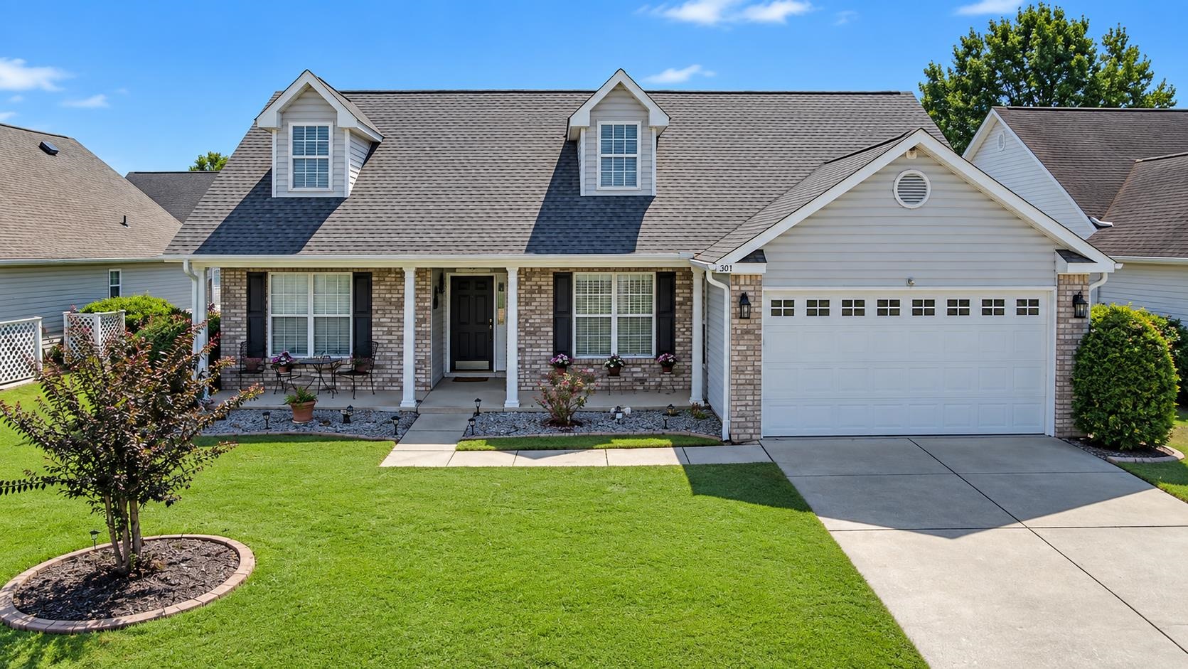 6911 King Arthur Dr. Property Photo 1