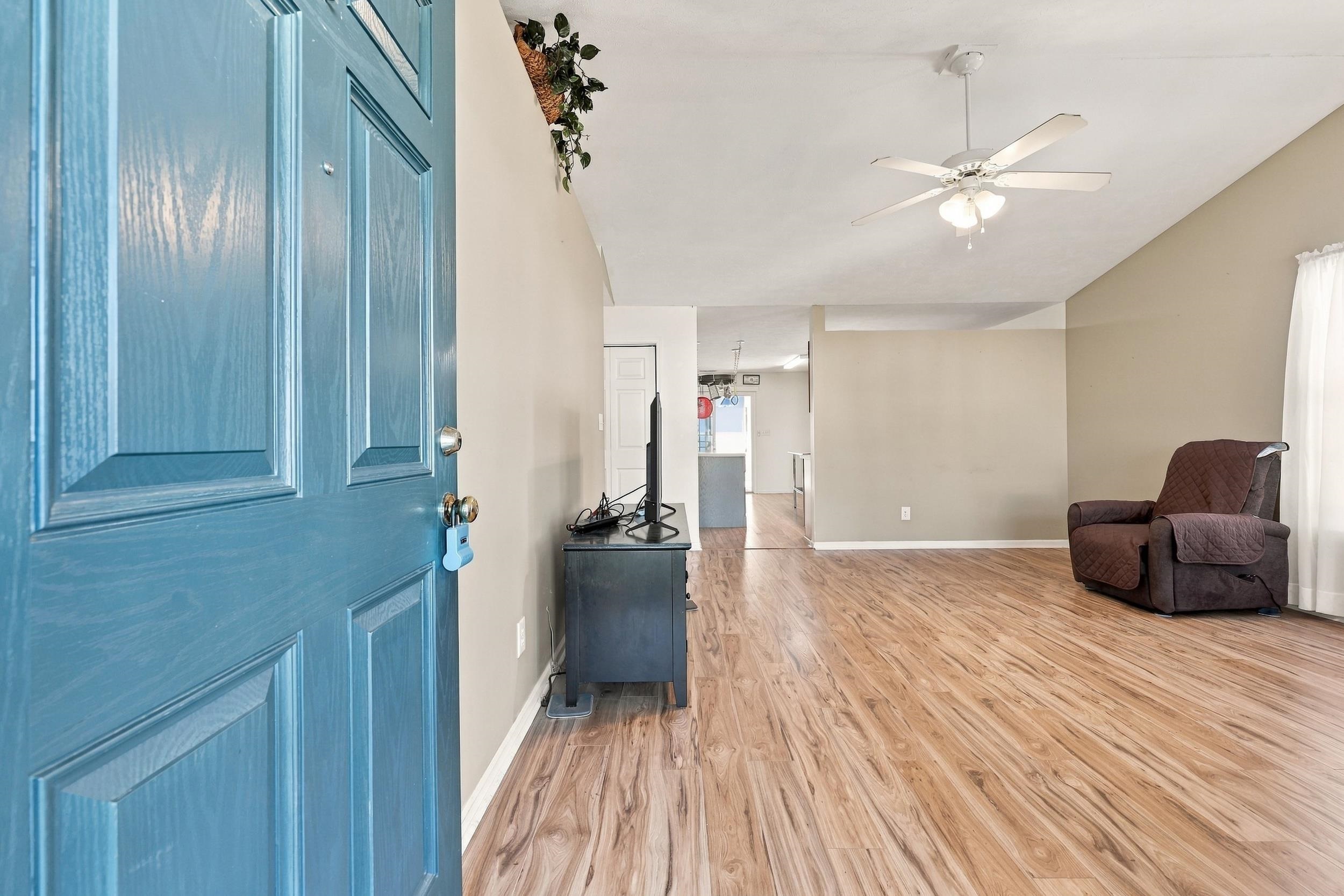 301 Sean River Rd. Property Photo 2