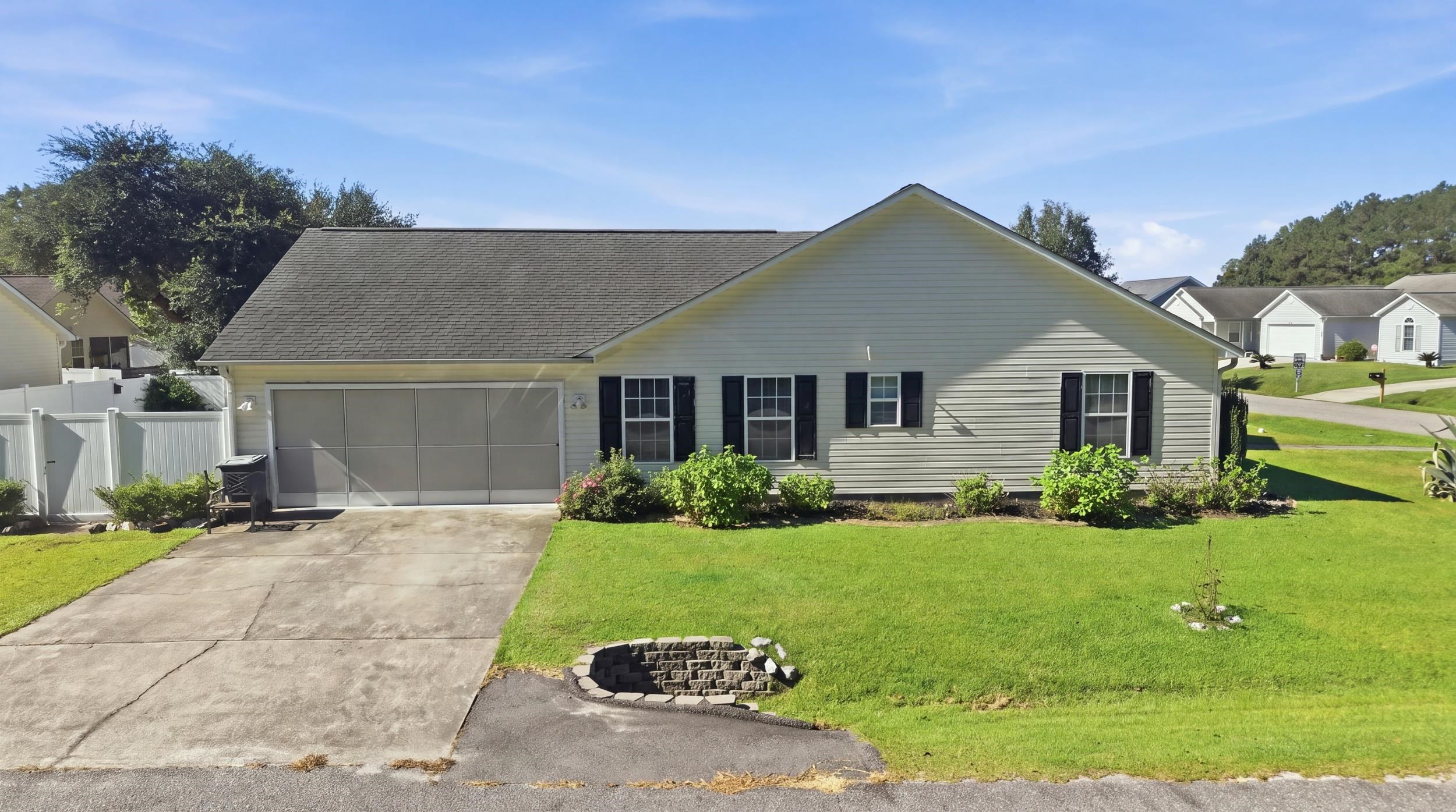 301 Sean River Rd. Property Photo 17