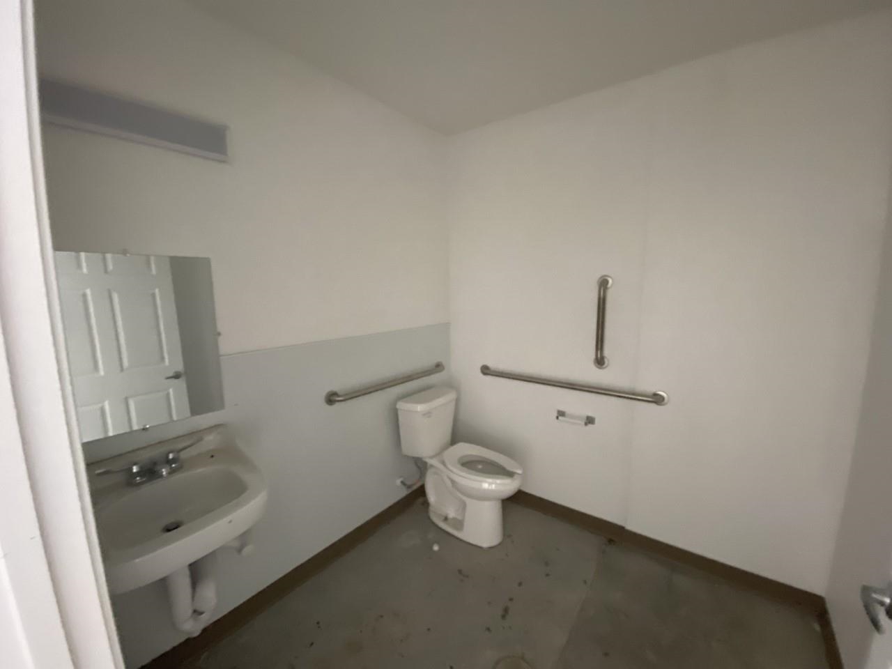 8390 Highway 707 Property Photo 3