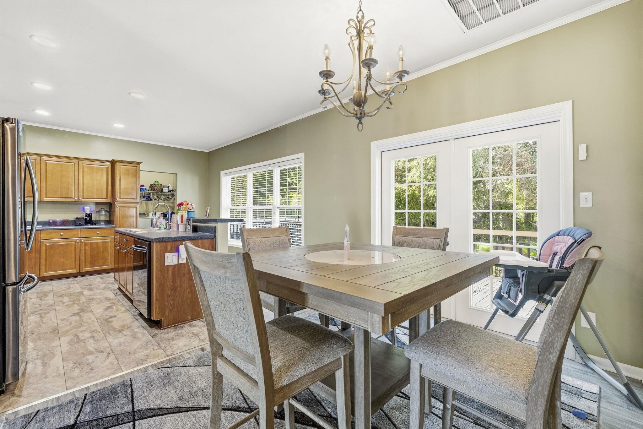 236 Stone Throw Dr. Property Photo 10