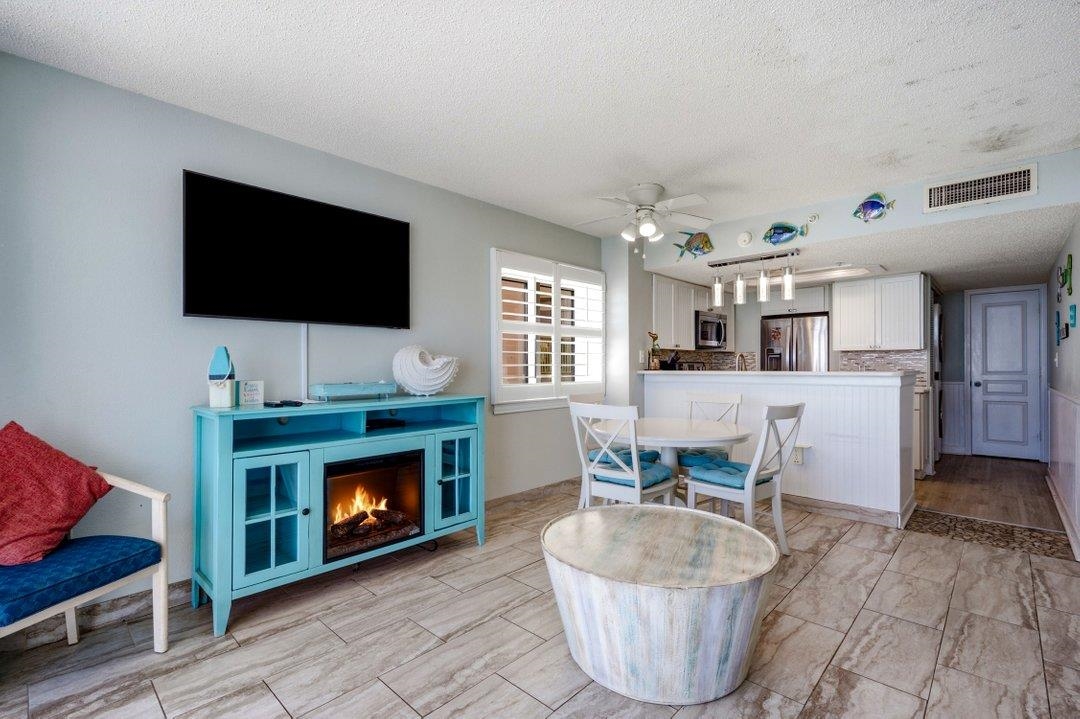 2711 S Ocean Blvd. Property Photo 4