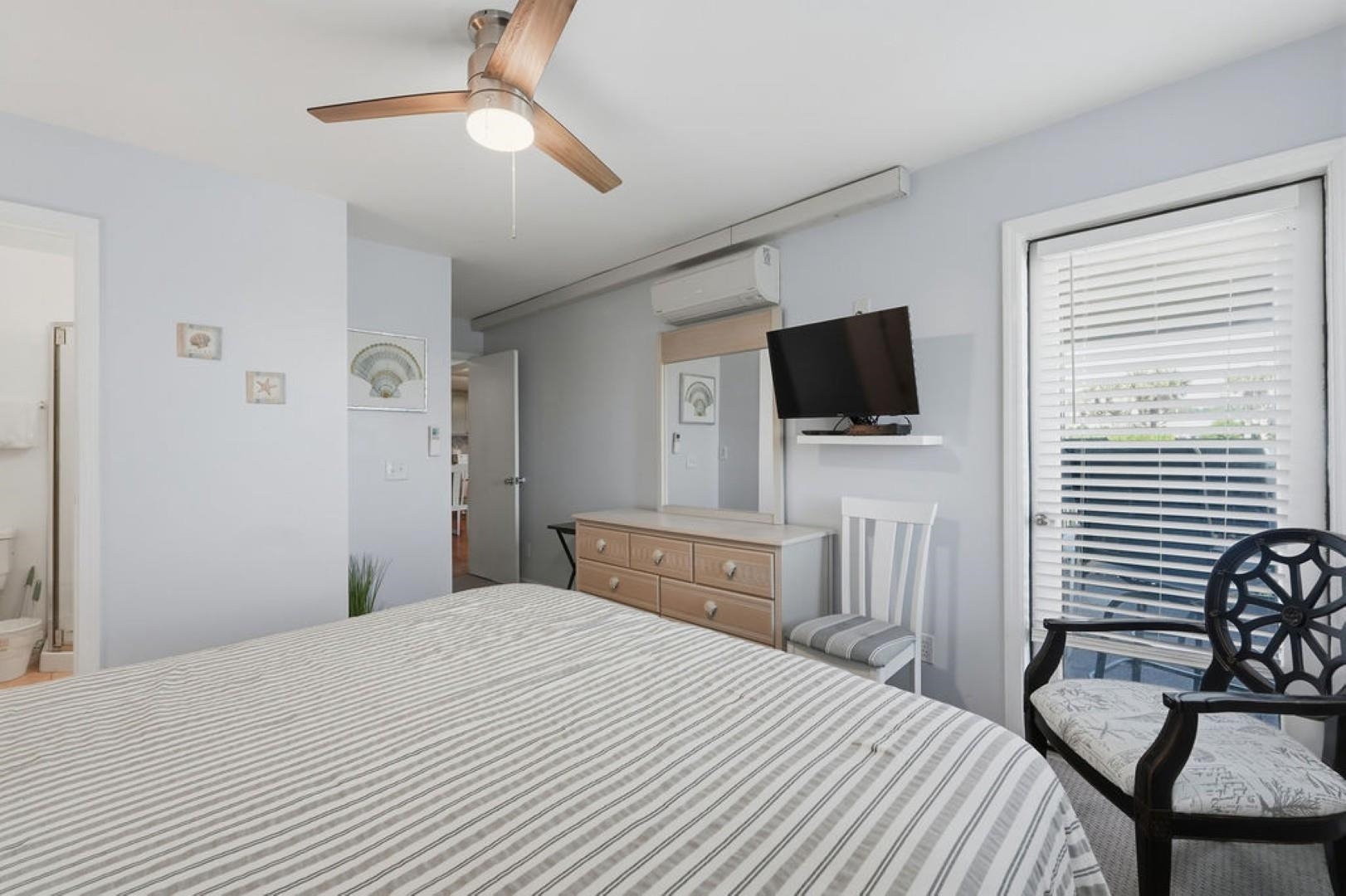 9670 Shore Dr. Property Photo 19