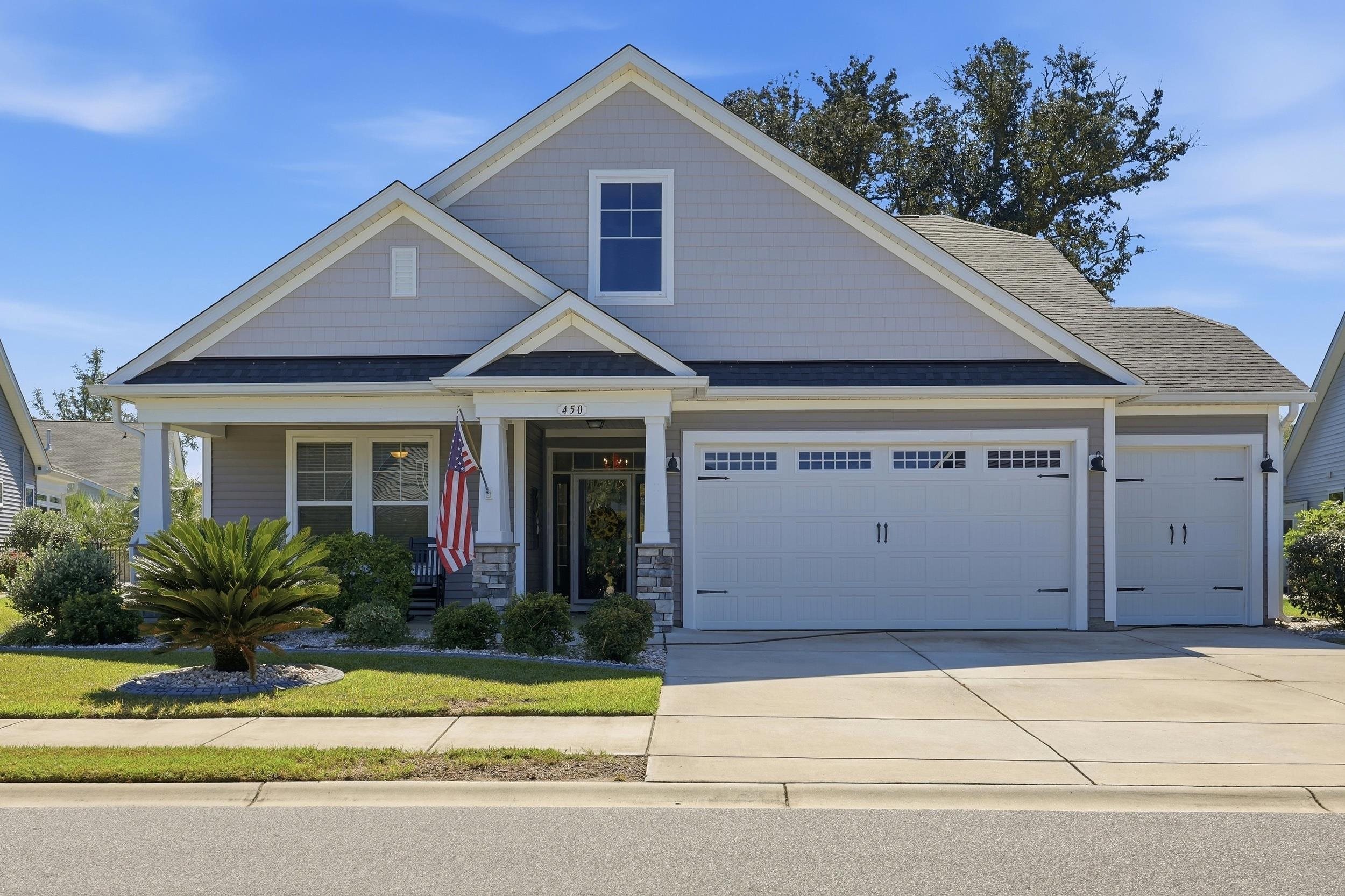 450 Cascade Loop Property Photo 1