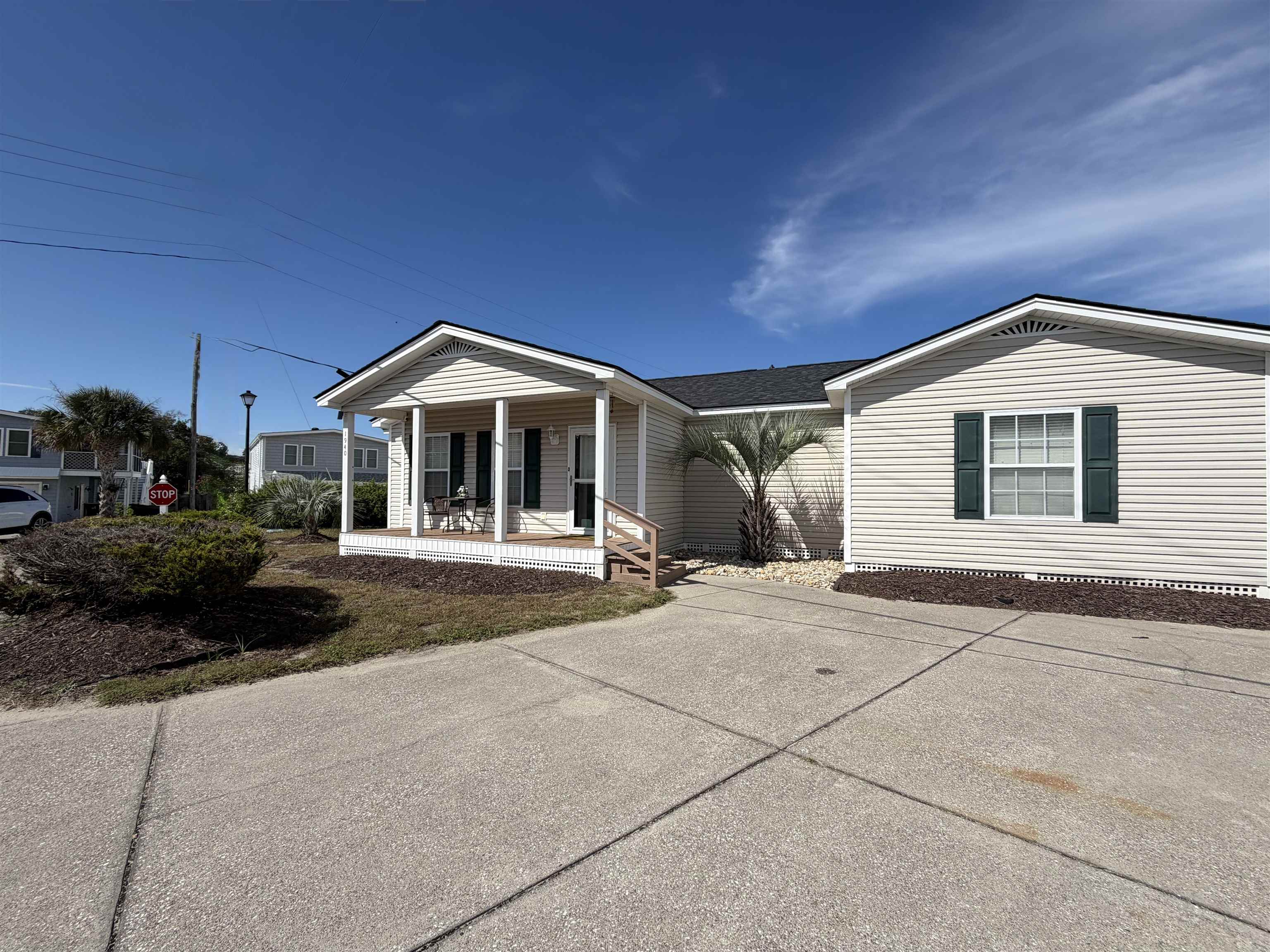 1940 Rhea Dr. Property Photo 45