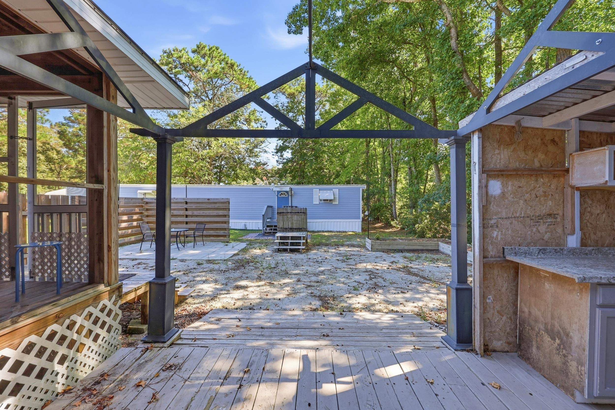 154 Offshore Dr. Property Photo 31
