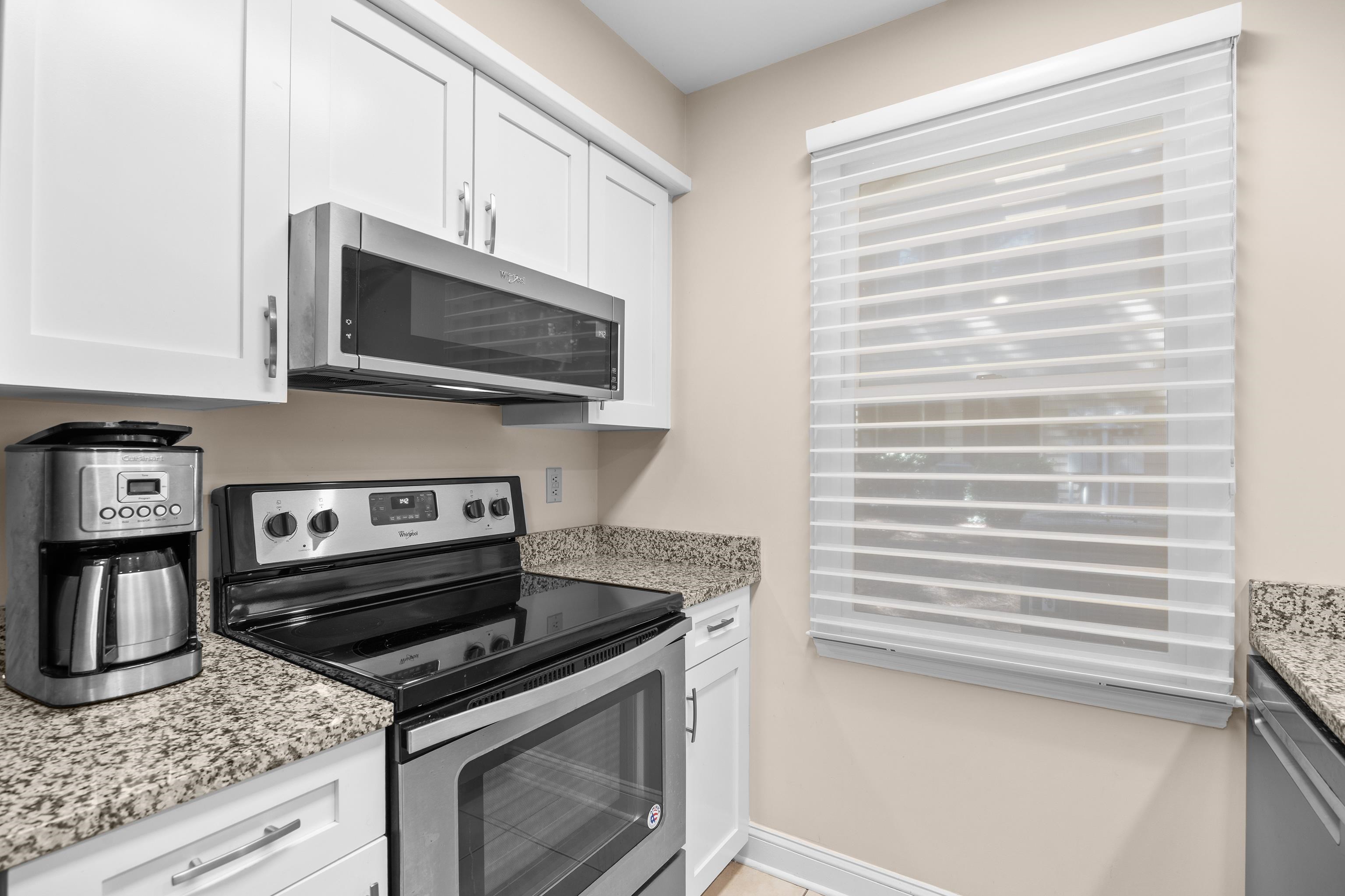 164 Stillwood Dr. Property Photo 10