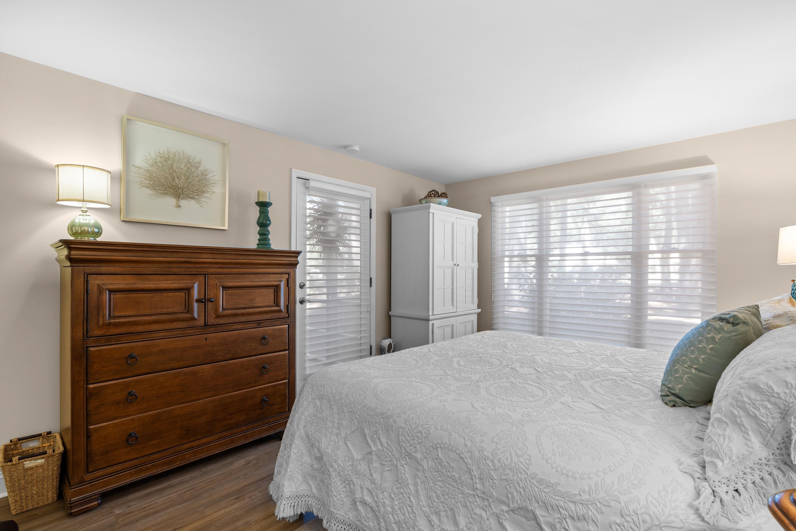 164 Stillwood Dr. Property Photo 29