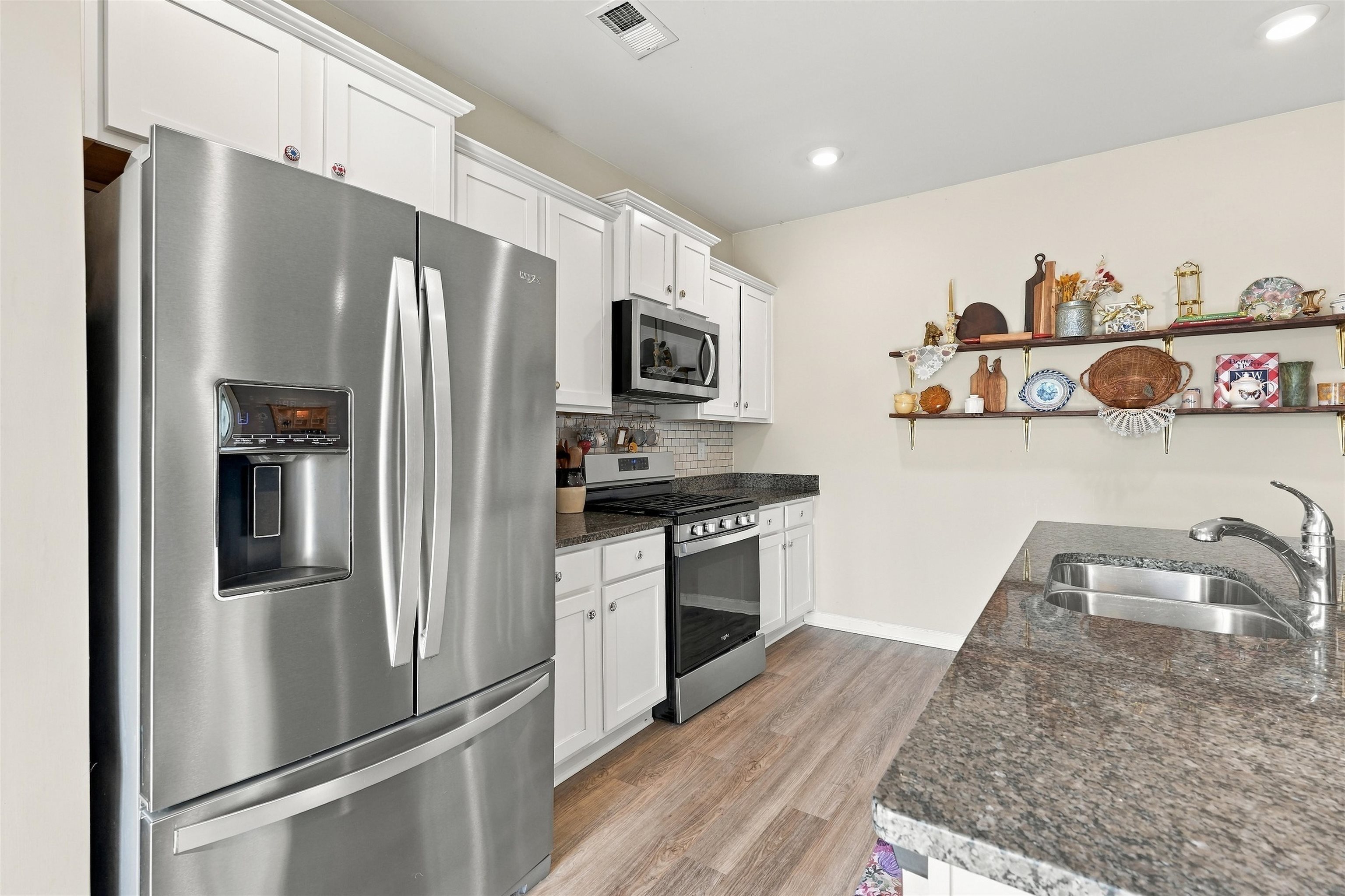 144 Caveson Way Property Photo 12