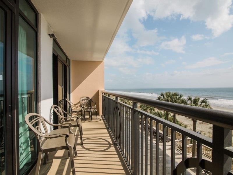 3000 N Ocean Blvd. Property Photo 15