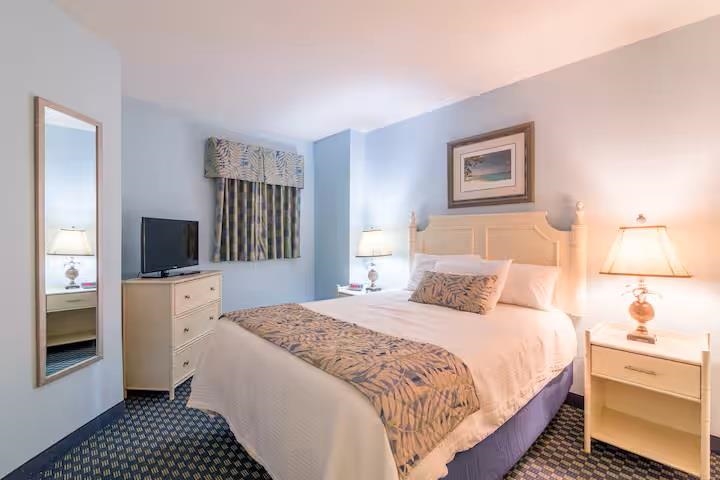 3000 N Ocean Blvd. Property Photo 16