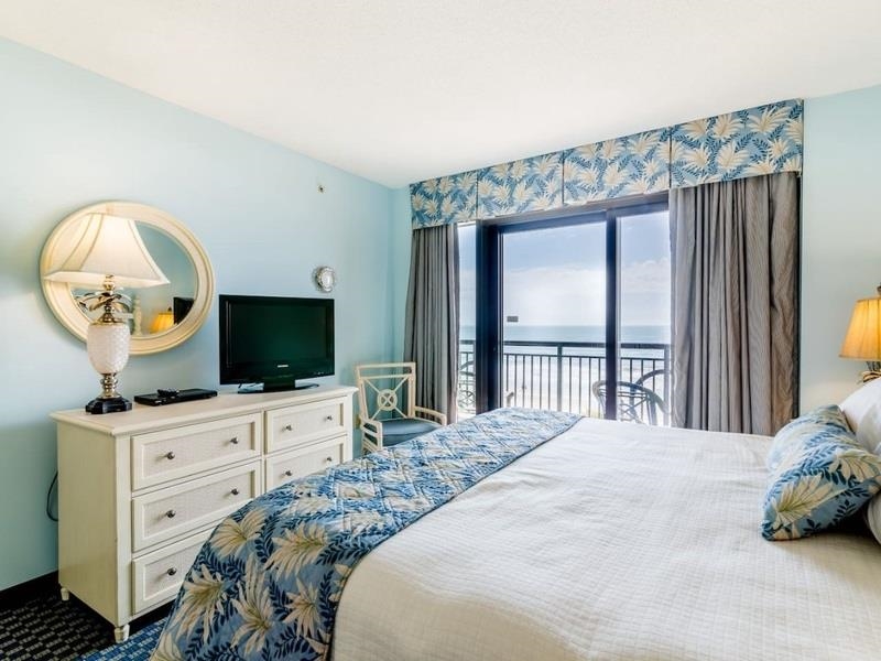 3000 N Ocean Blvd. Property Photo 19