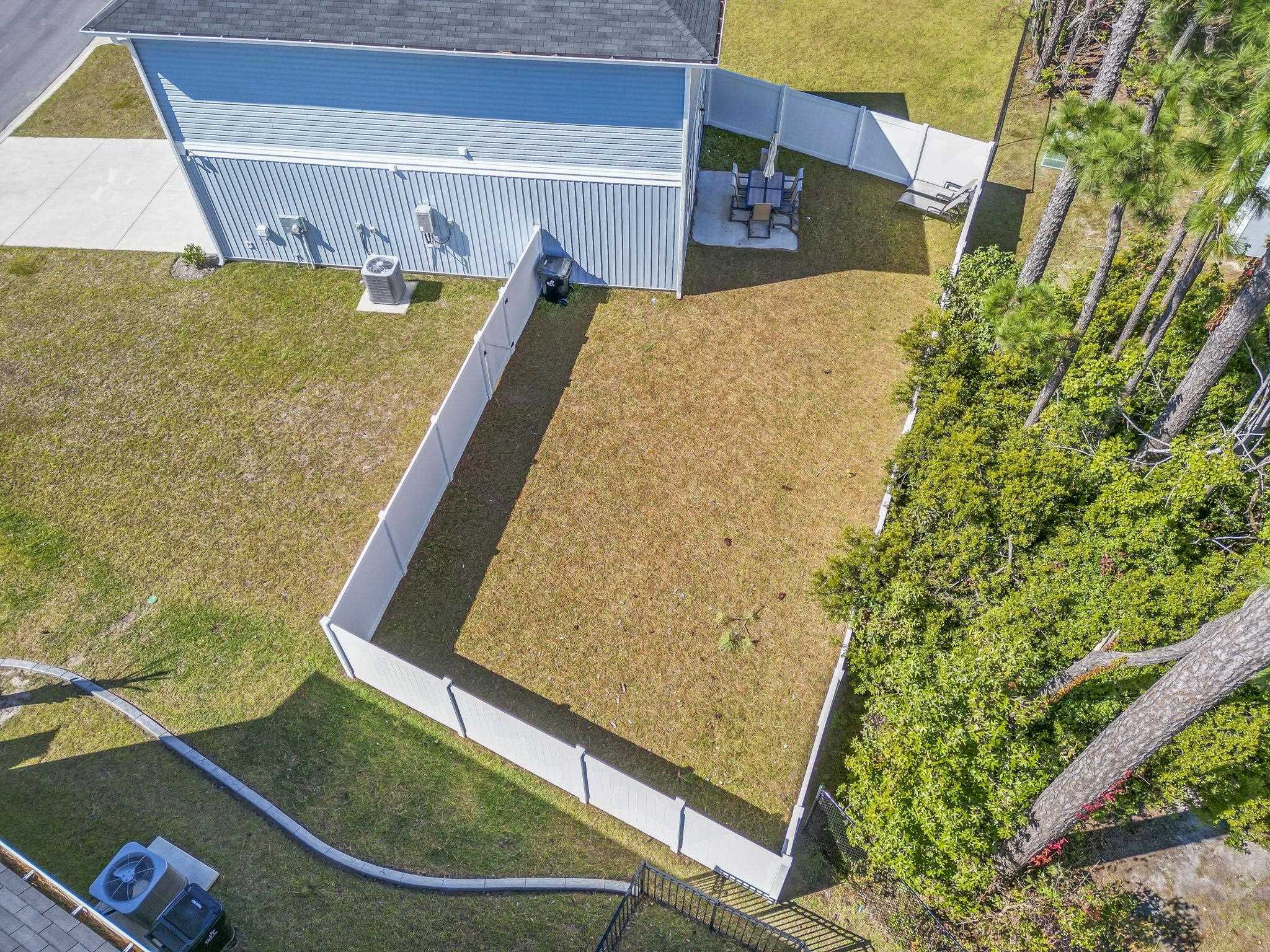 78 S Reindeer Rd. Property Photo 4