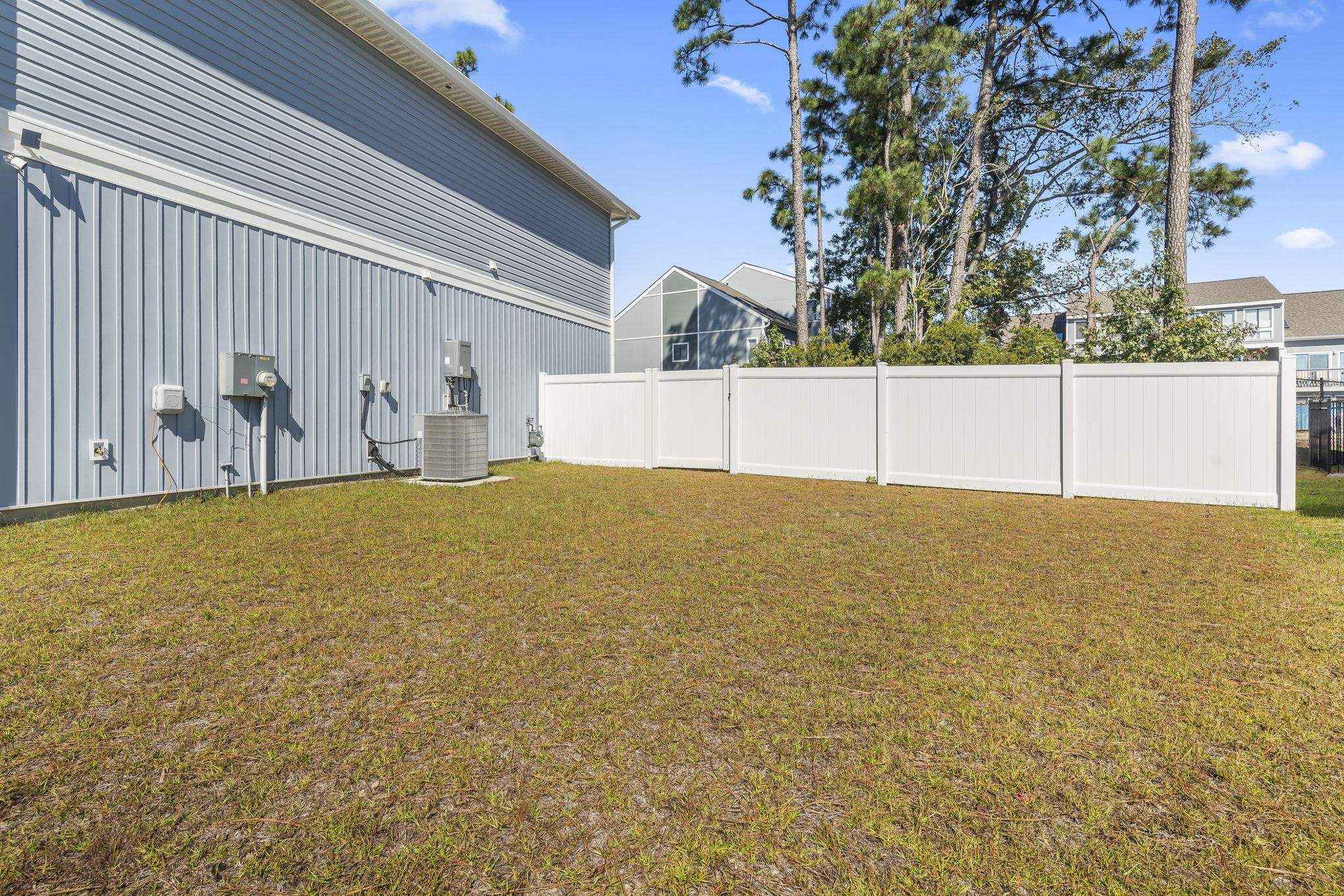 78 S Reindeer Rd. Property Photo 34