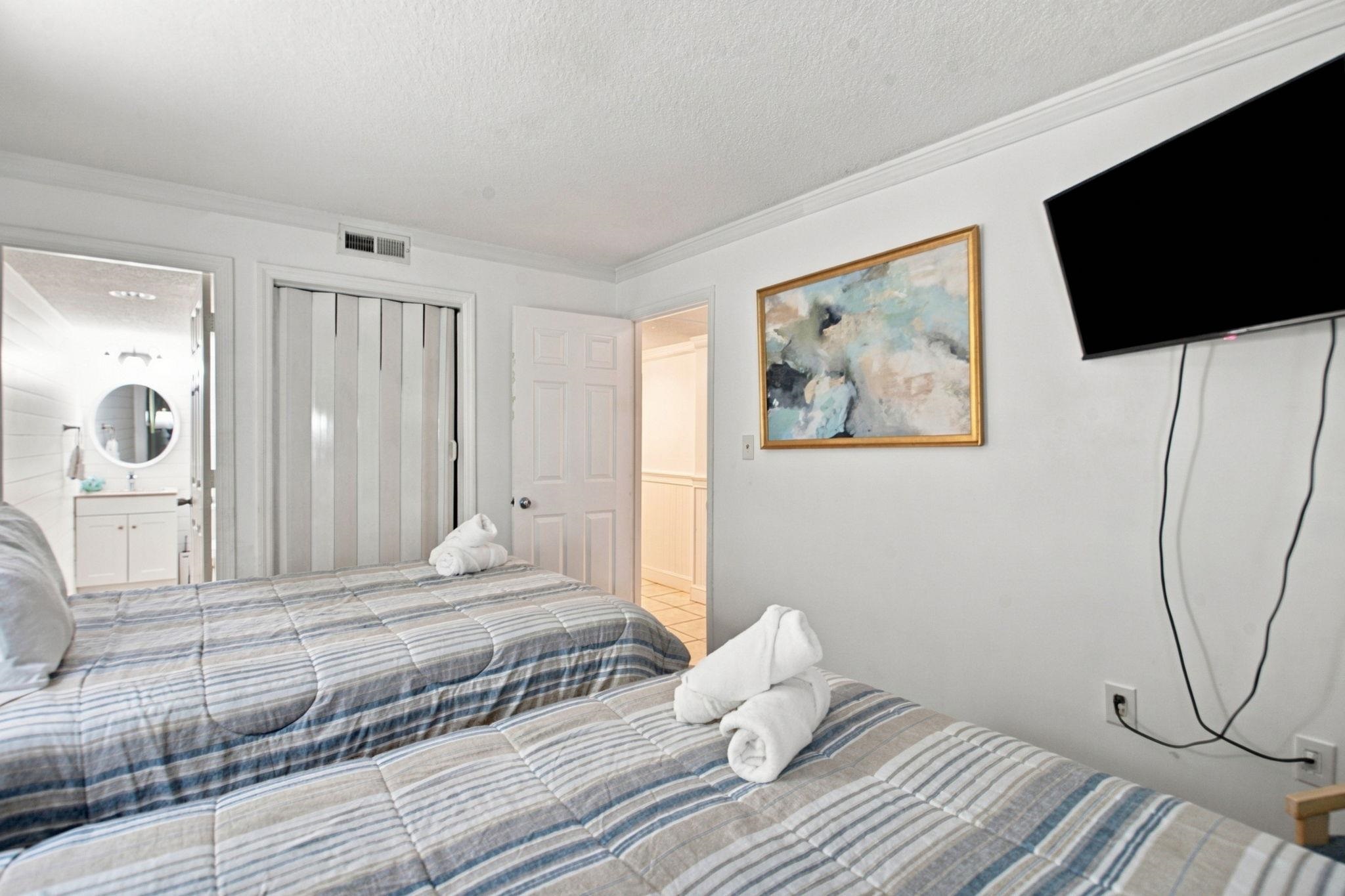 5511 N Ocean Blvd. Property Photo 12