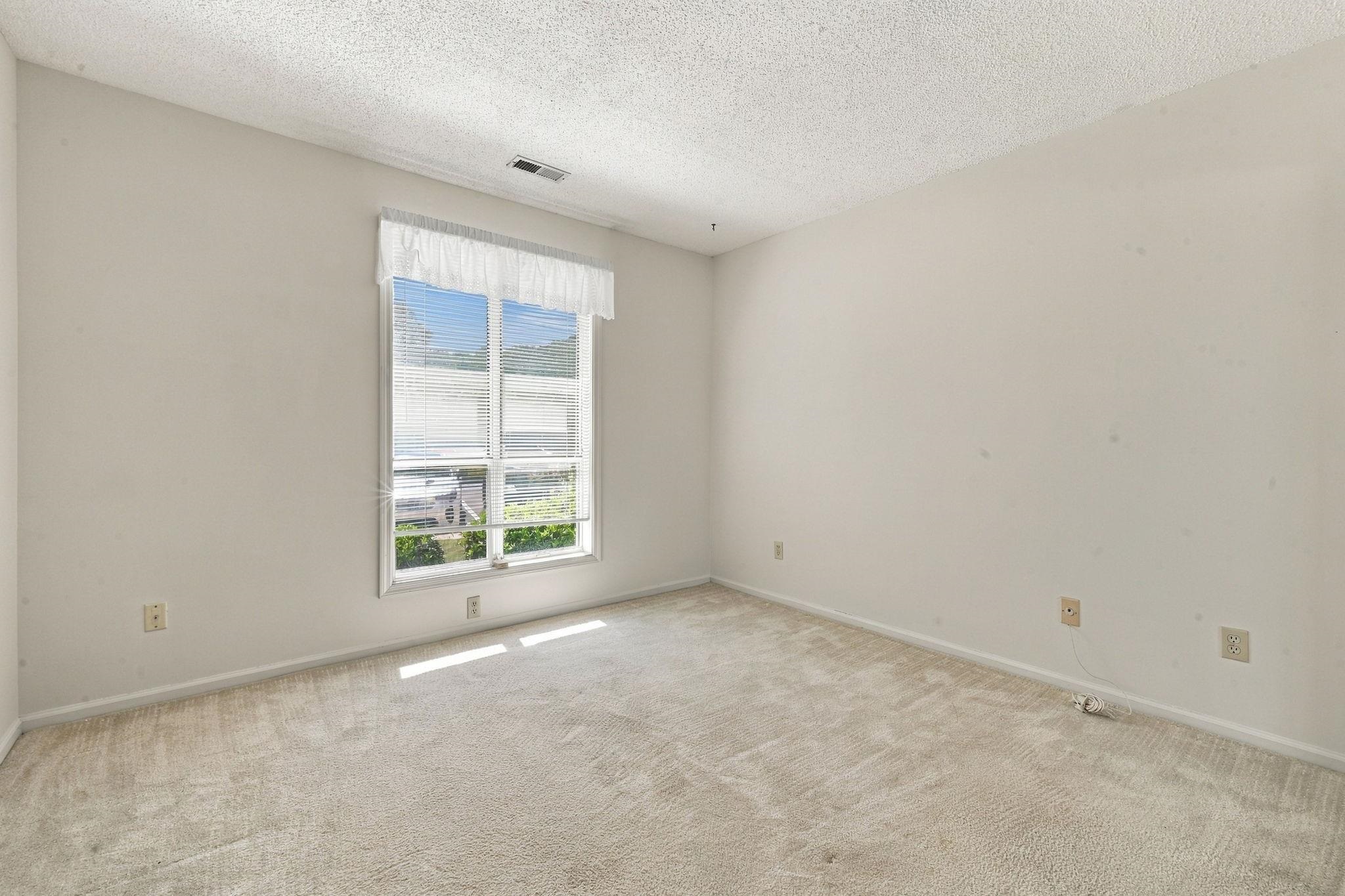 3809 Masters Ct. Property Photo 12