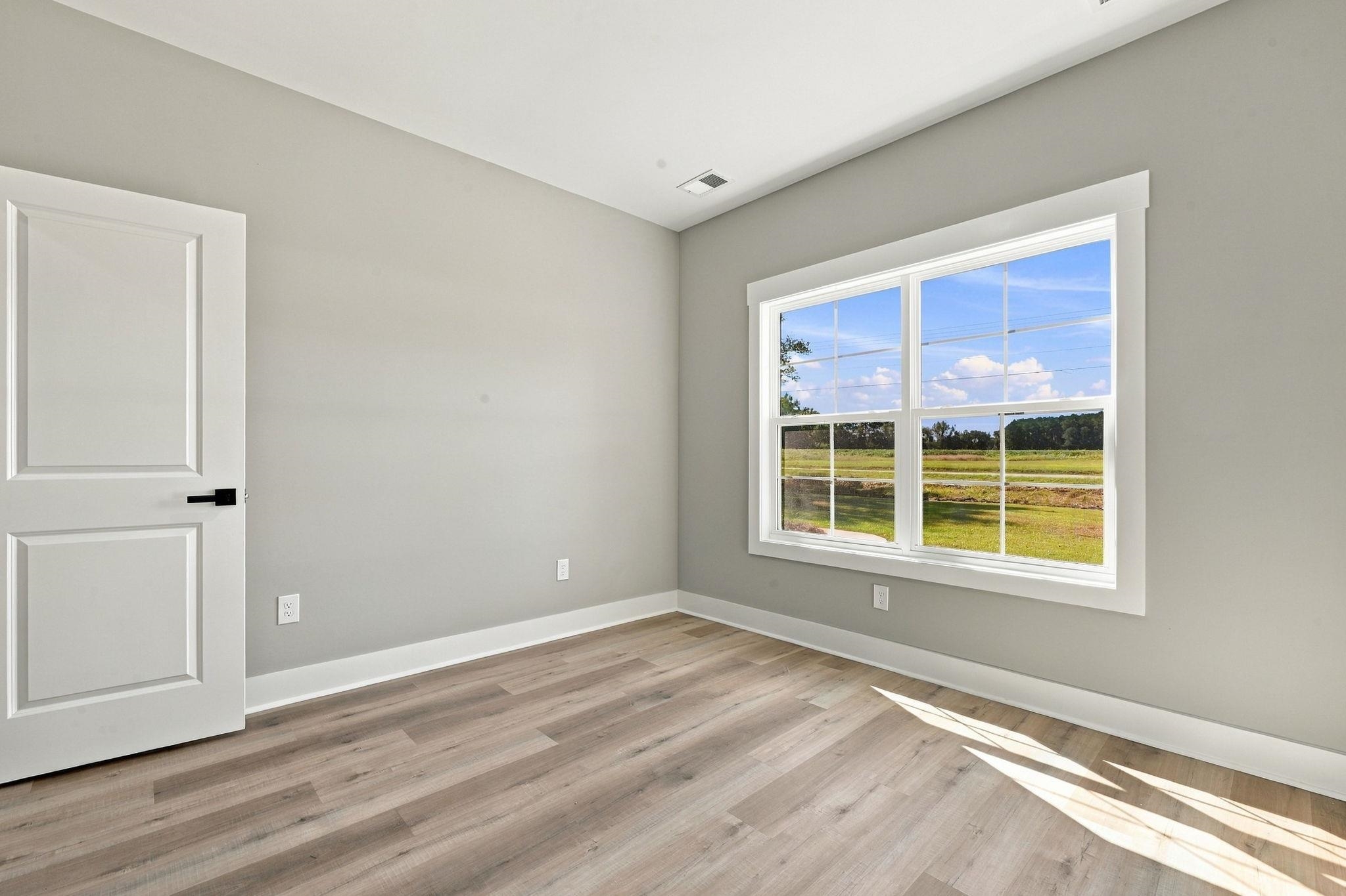 5665 Highway 668 Property Photo 12