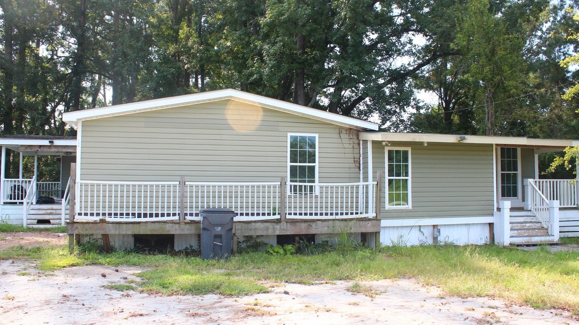 130 Folly Rd. Property Photo 1