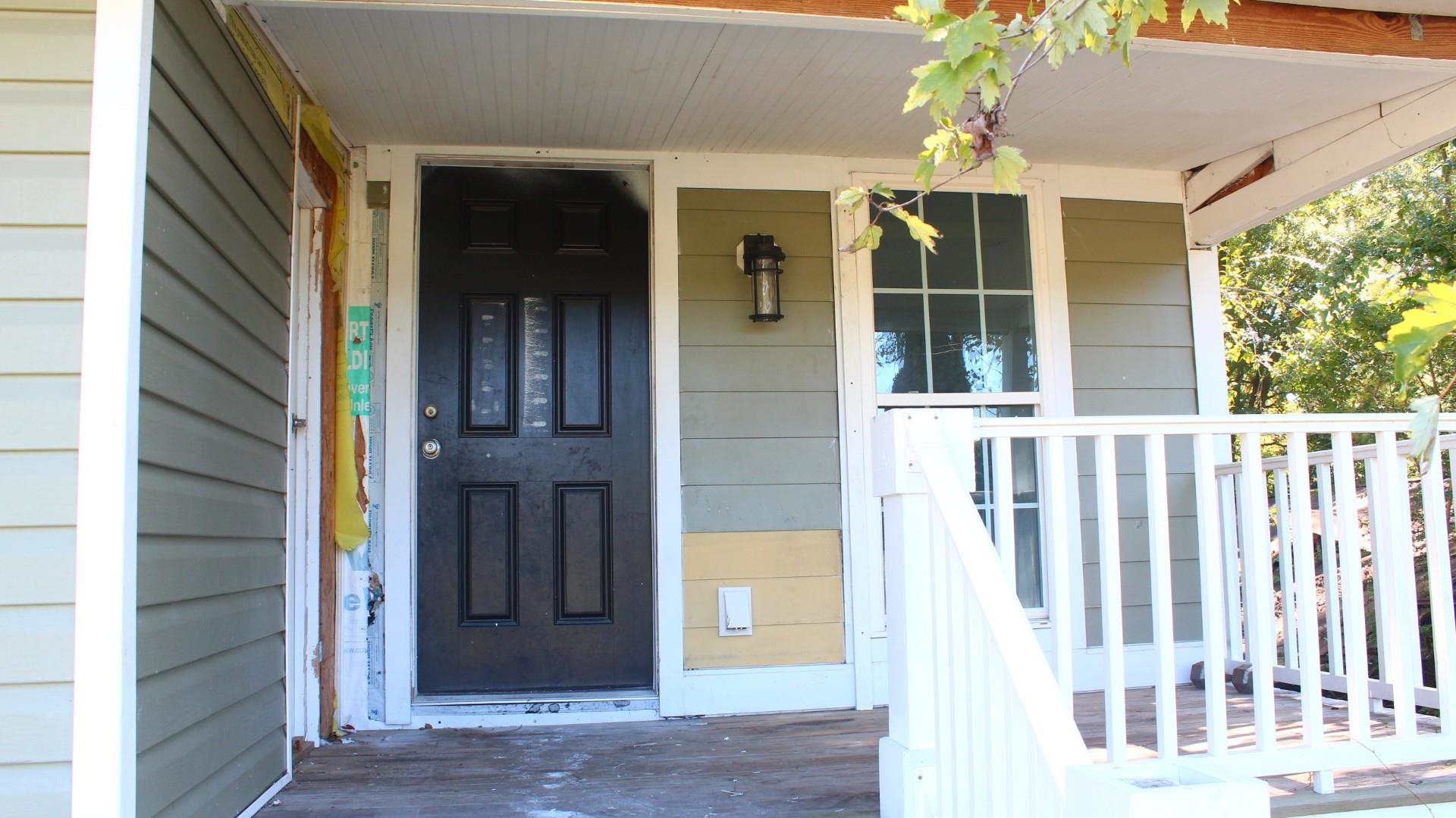 130 Folly Rd. Property Photo 2