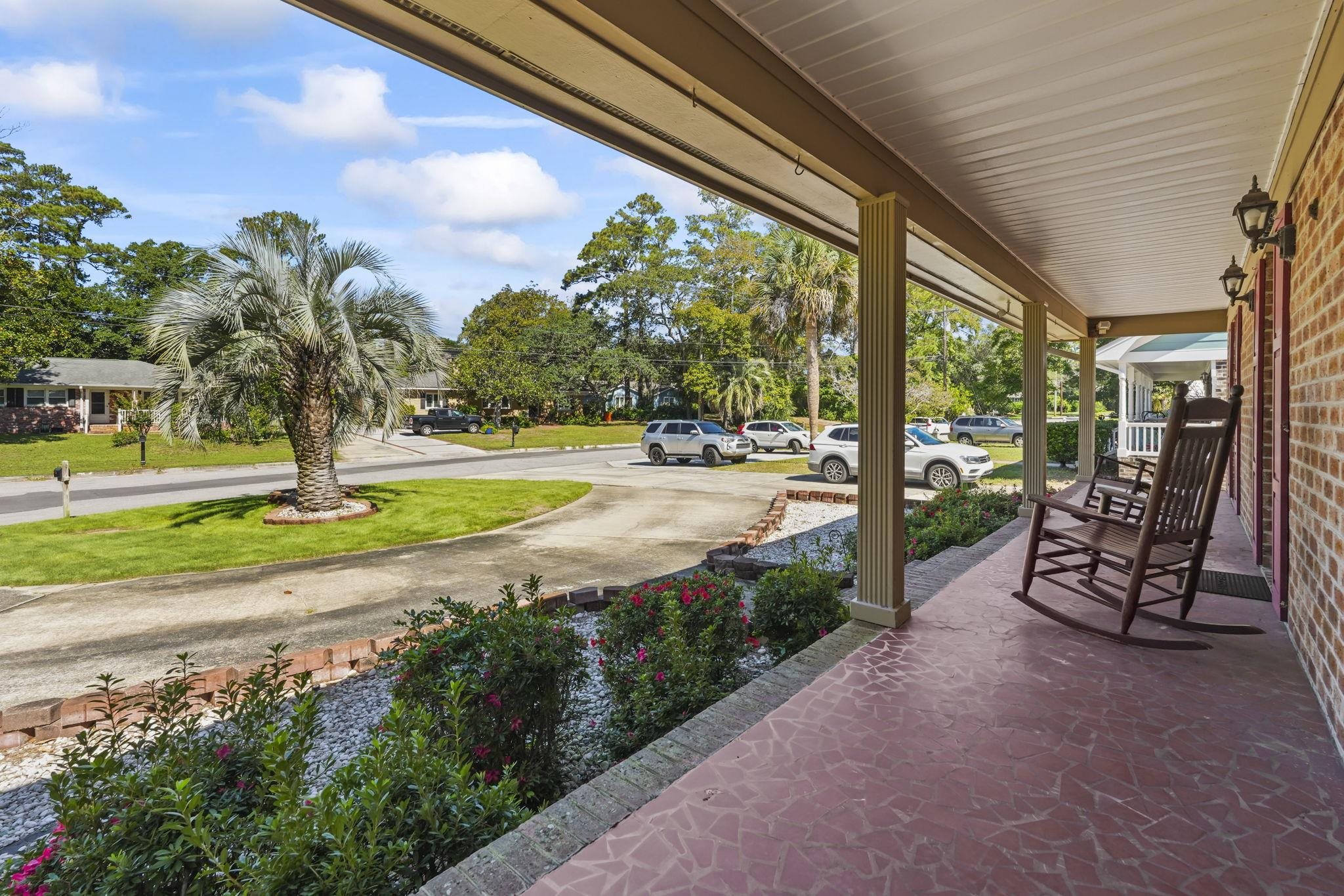 5518 Springs Ave. Property Photo 4