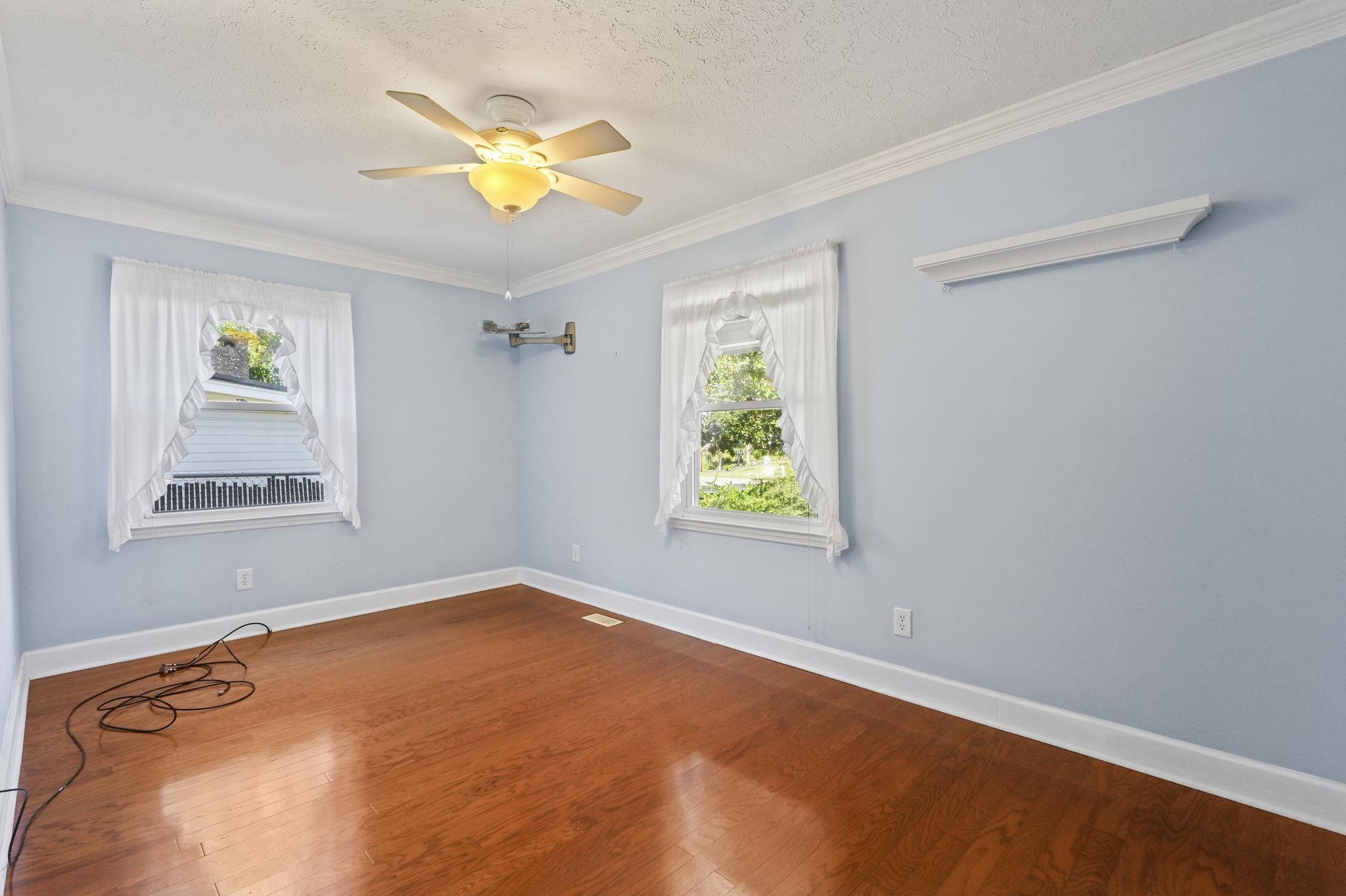 5518 Springs Ave. Property Photo 37