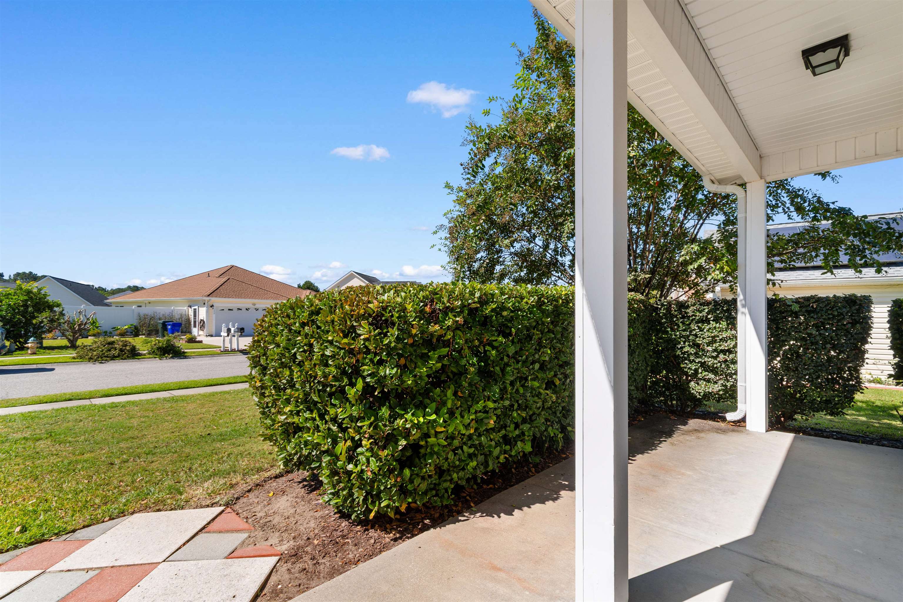 1004 Pecan Grove Blvd. Property Photo 4
